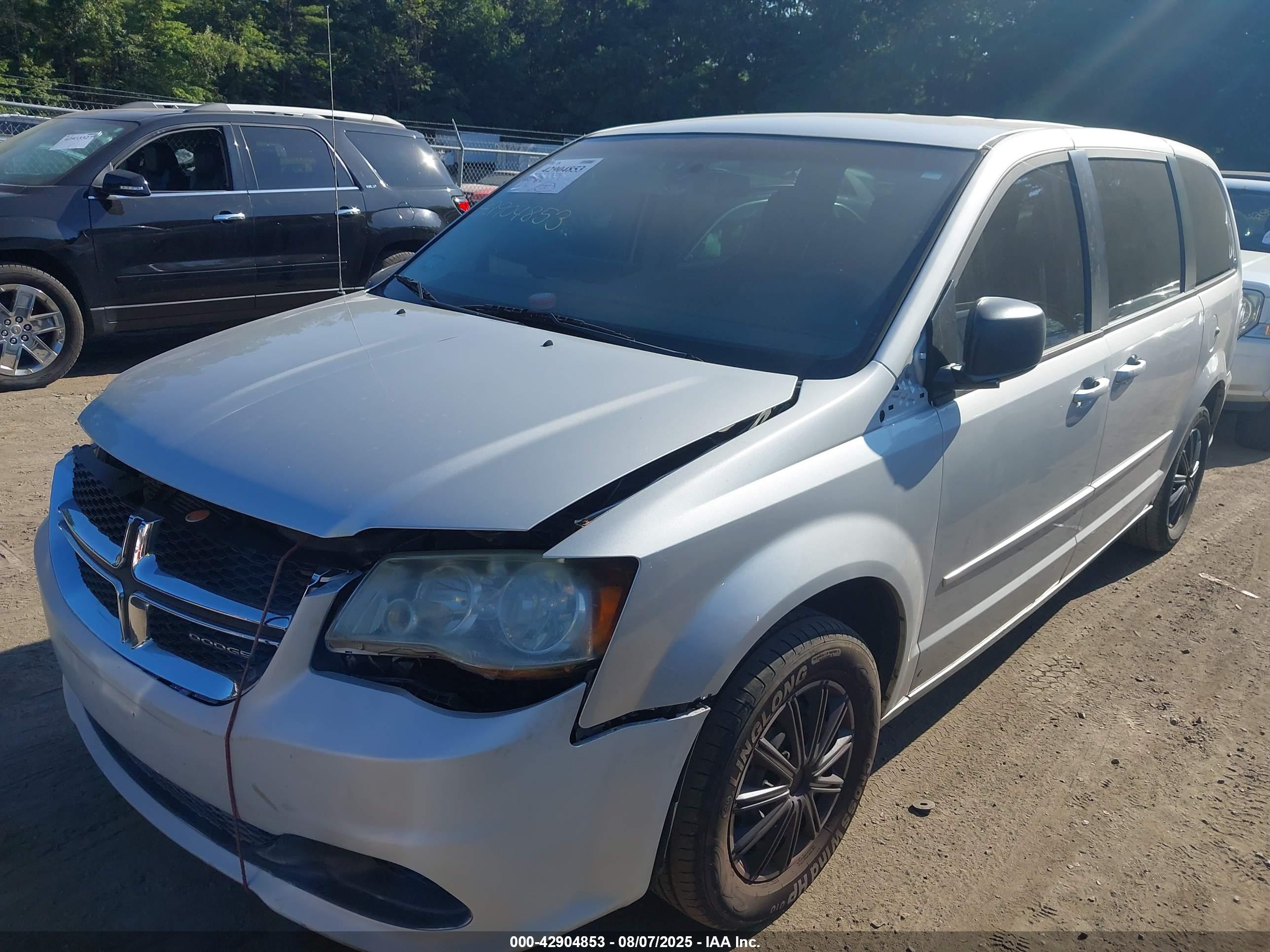 DODGE GRAND image 2