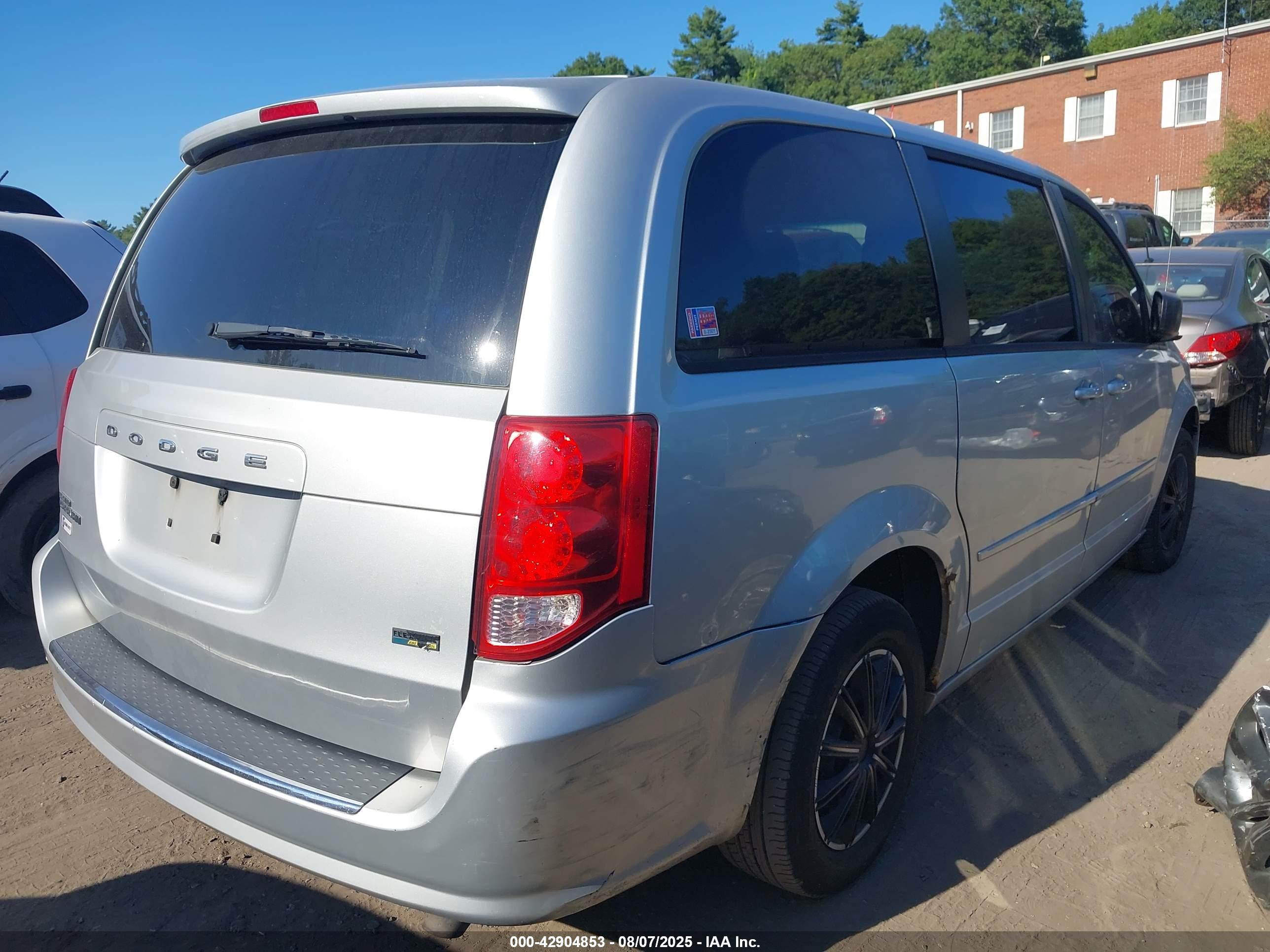 DODGE GRAND image 4