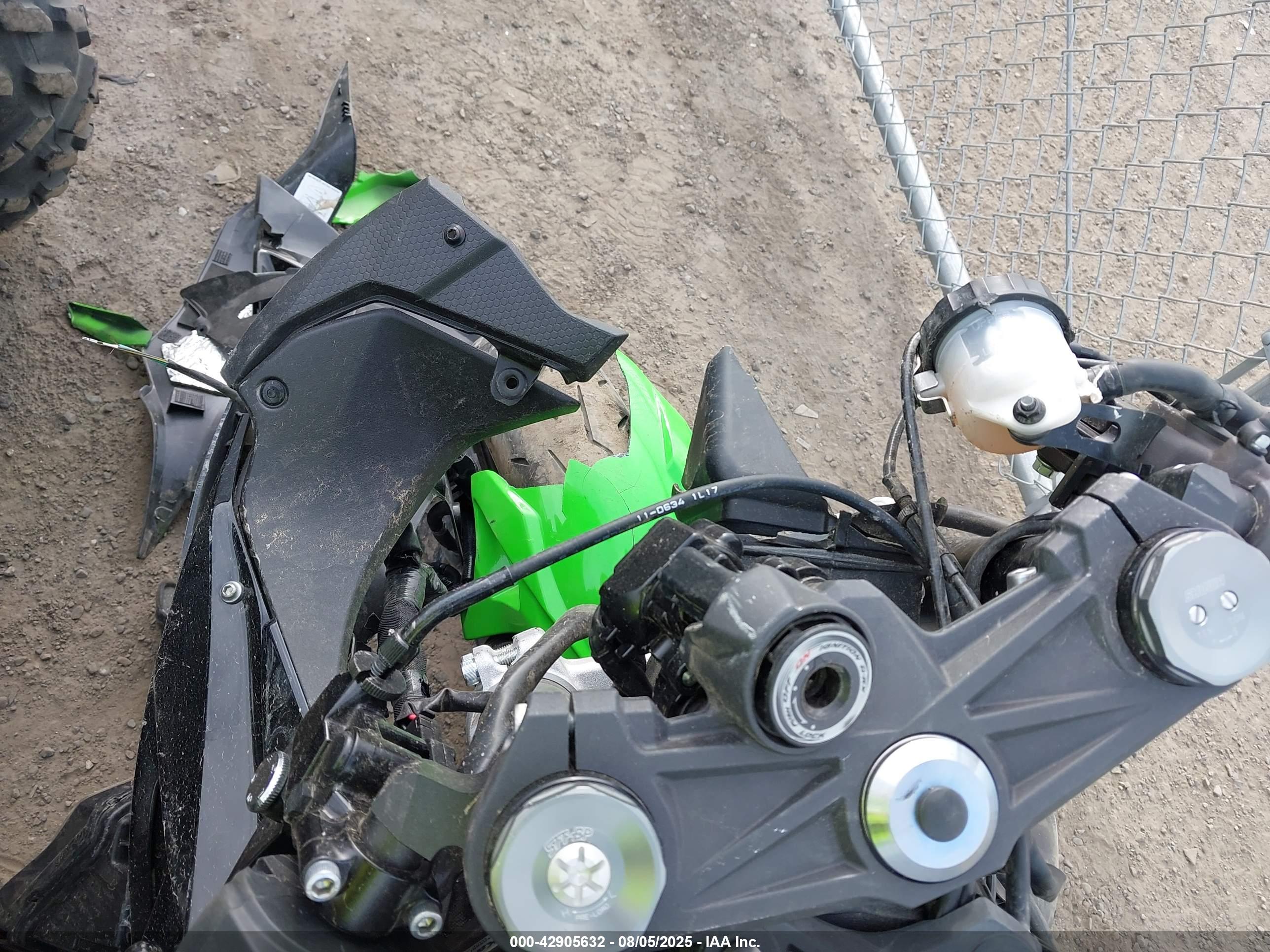 KAWASAKI ZX636 image 7