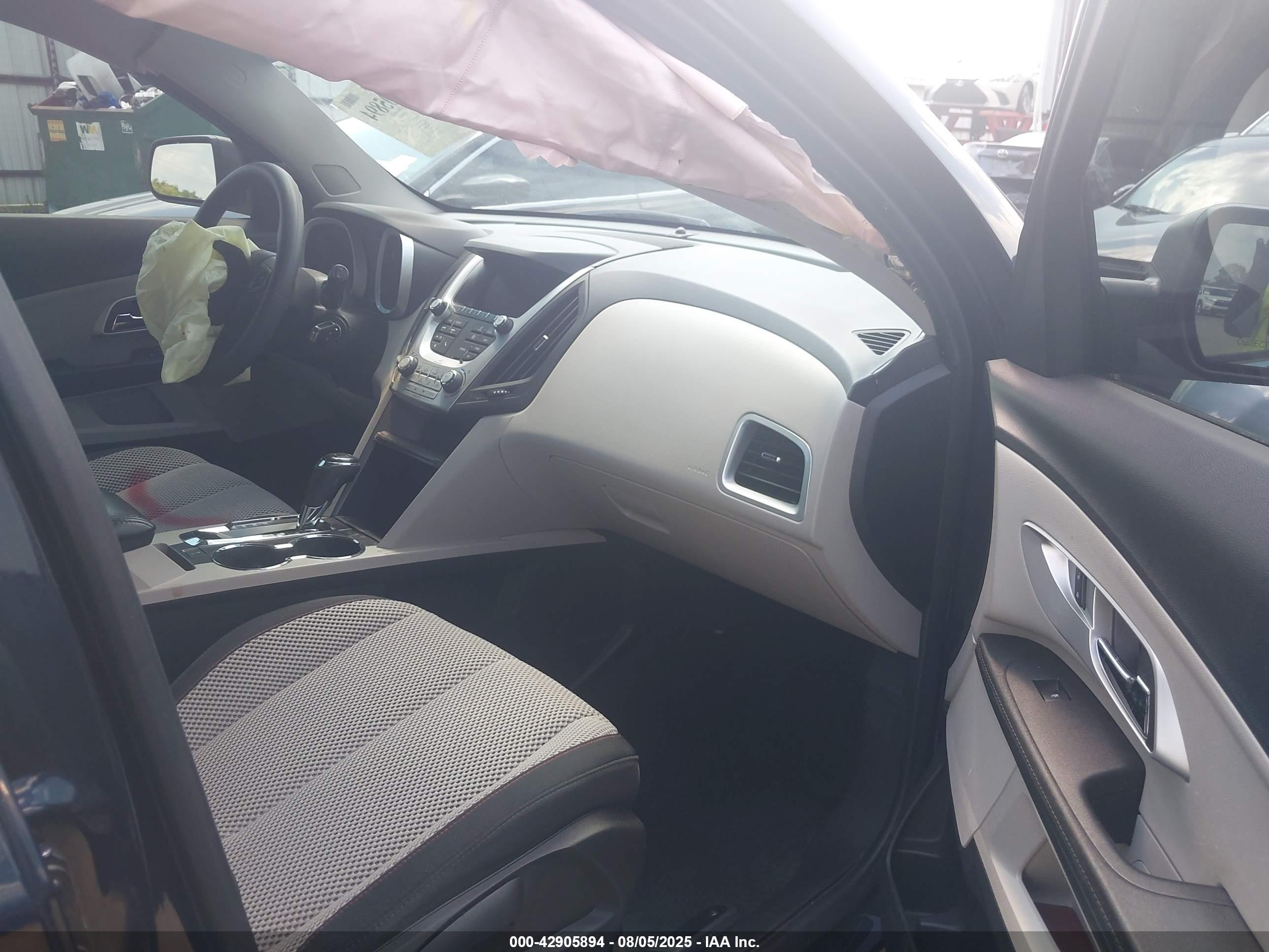 CHEVROLET EQUINOX image 5