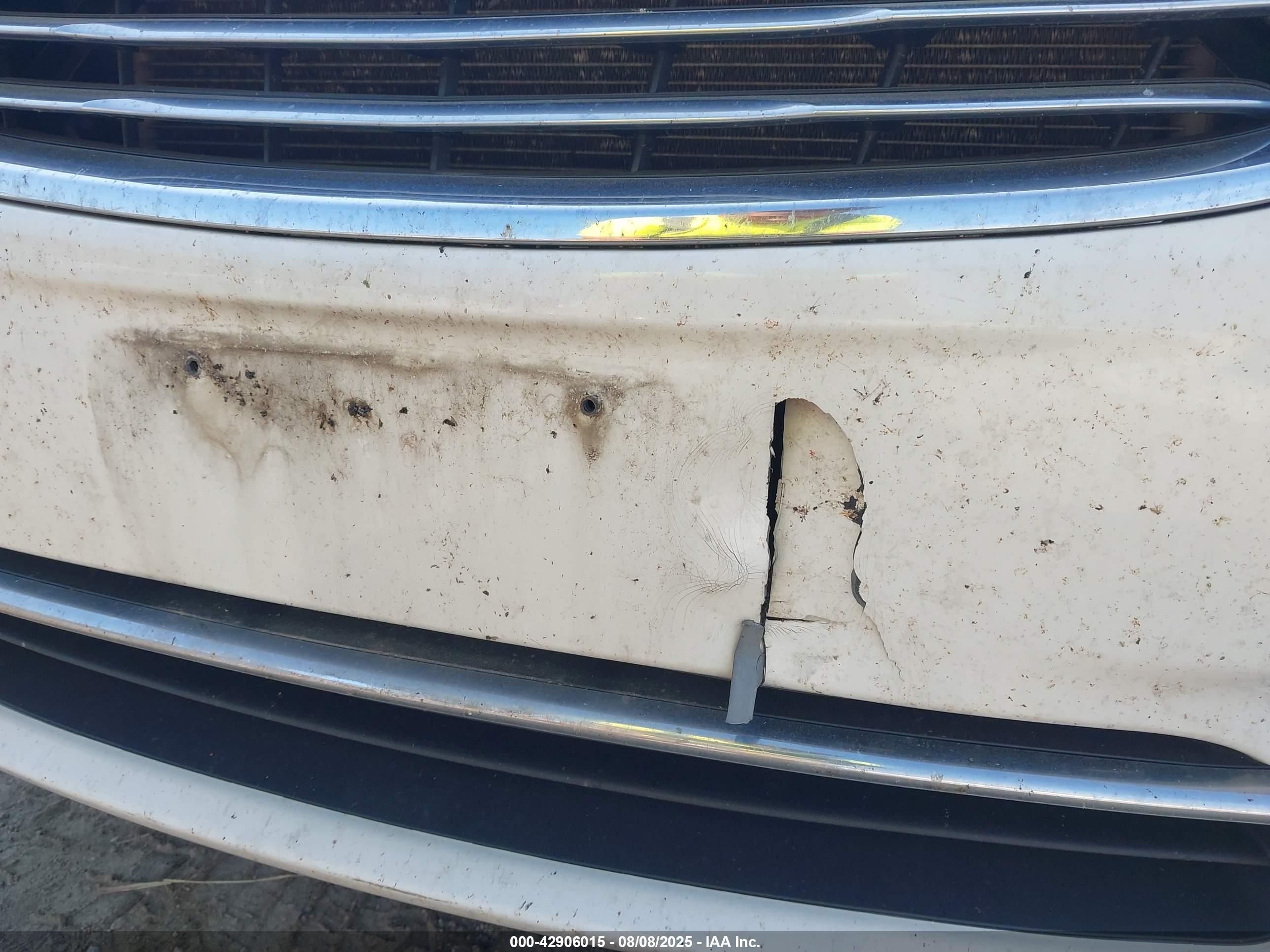 CHRYSLER TOWN image 6