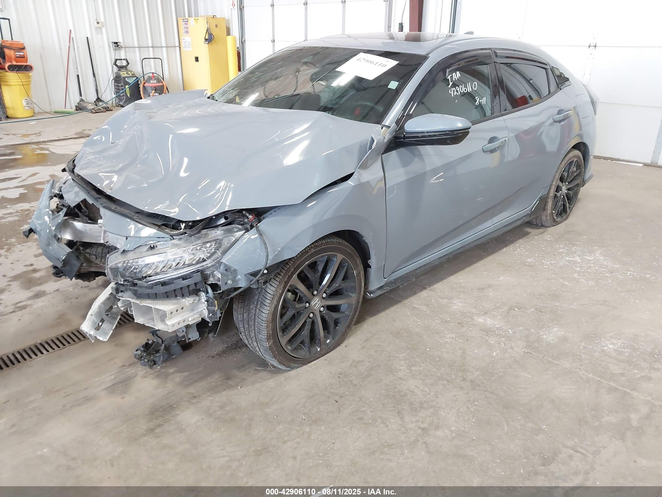 HONDA CIVIC image 2