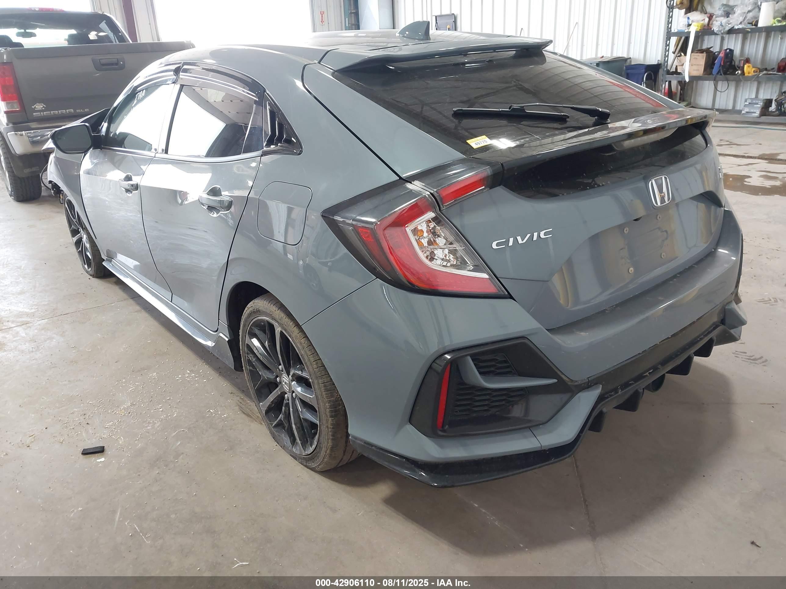 HONDA CIVIC image 3