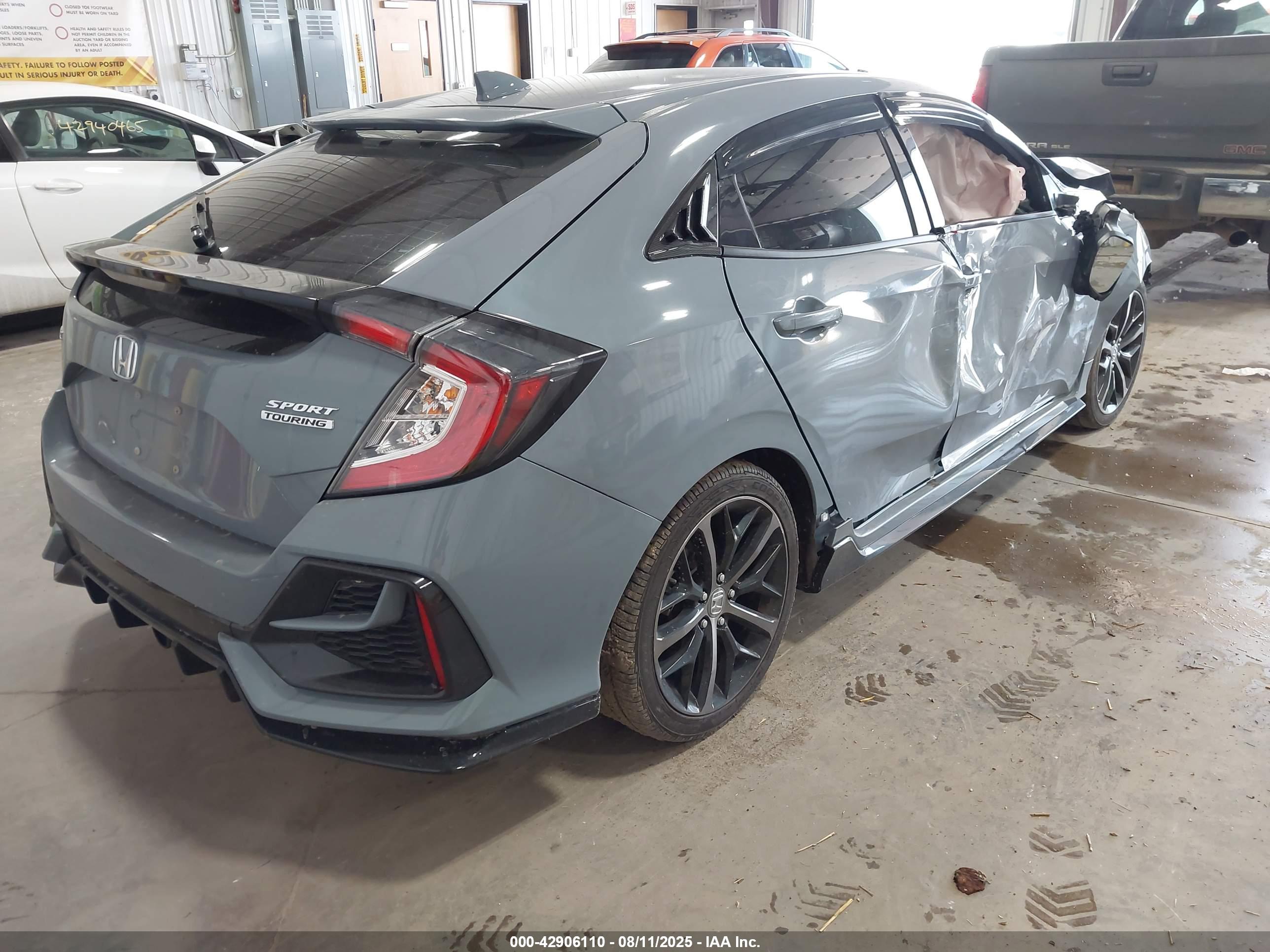 HONDA CIVIC image 4