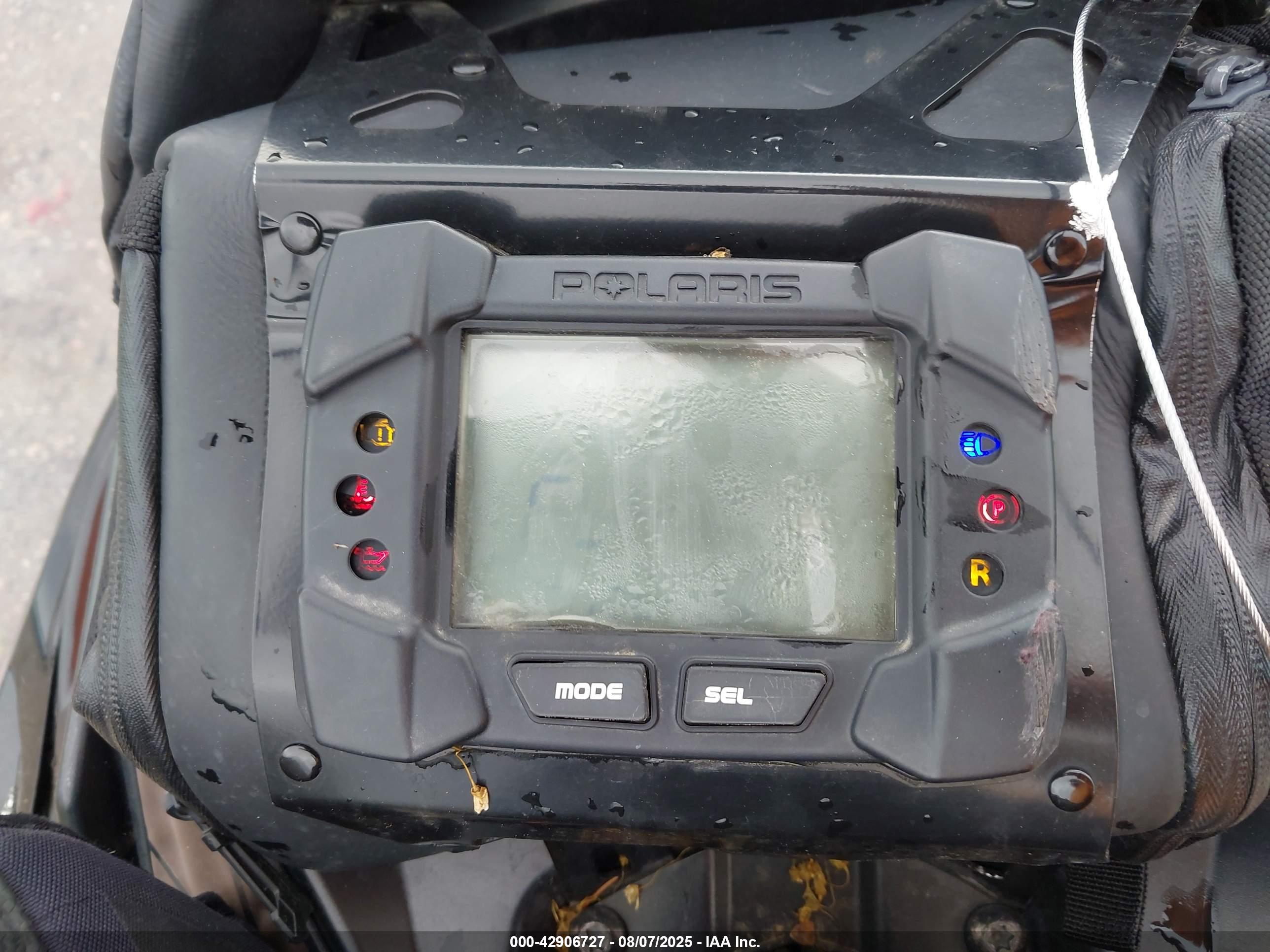 POLARIS RMK image 7