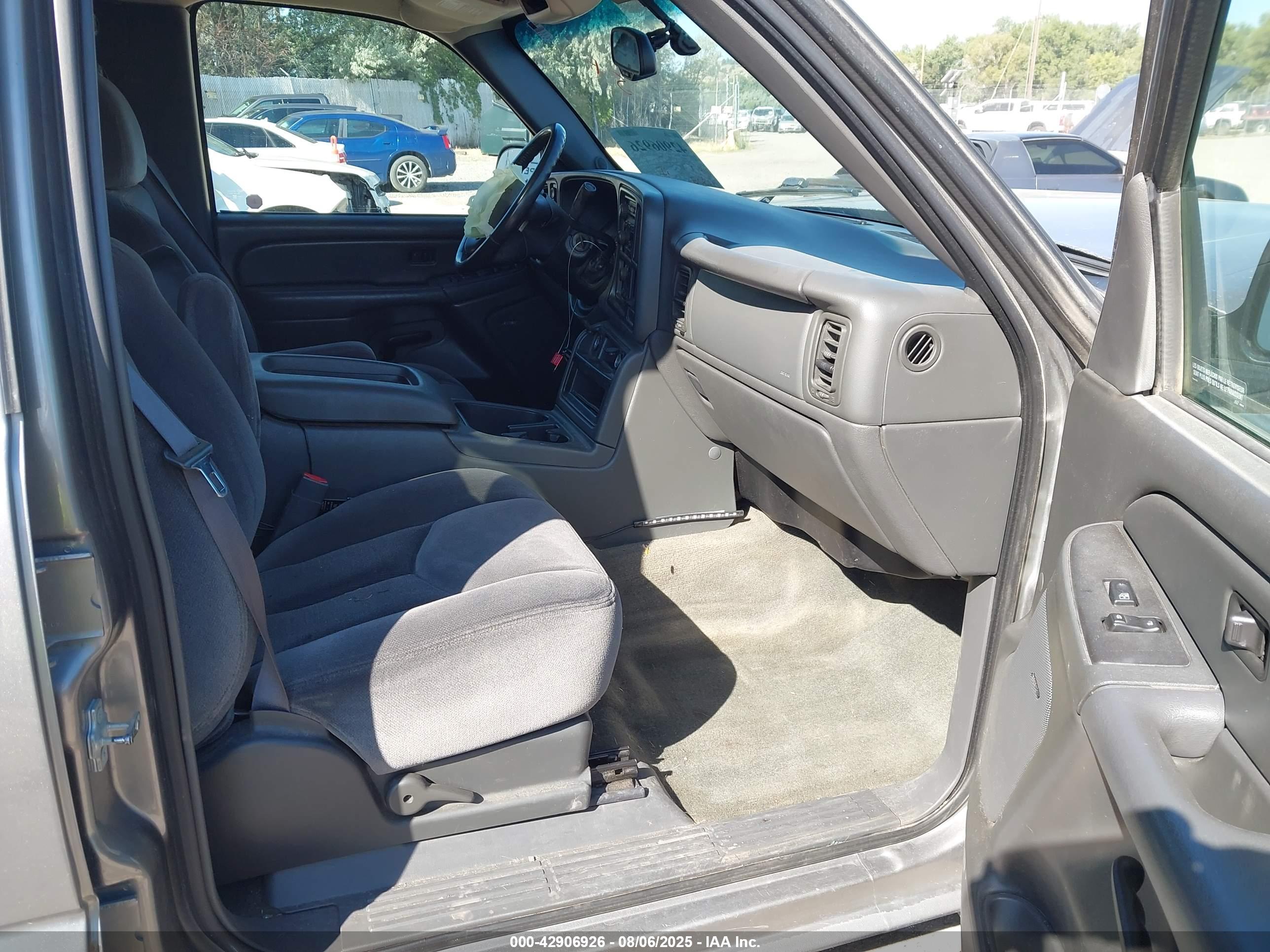 GMC SIERRA image 5