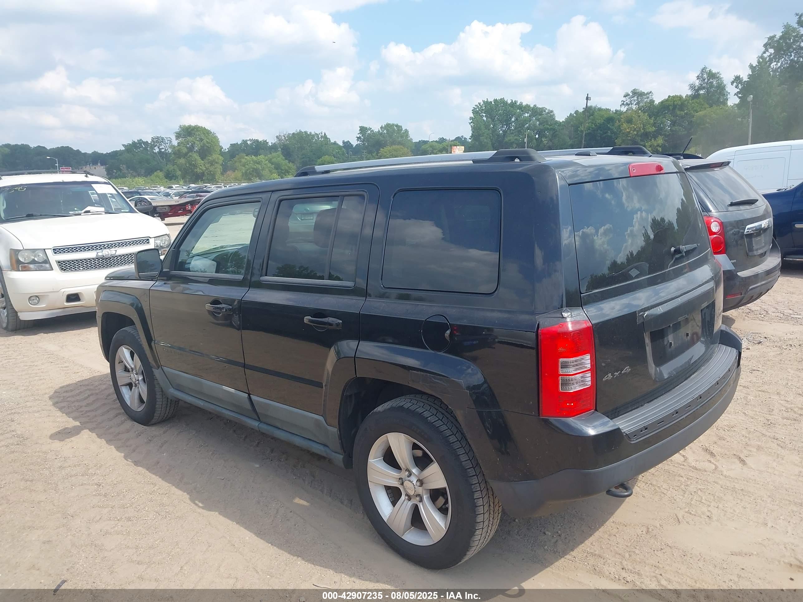 JEEP PATRIOT image 3