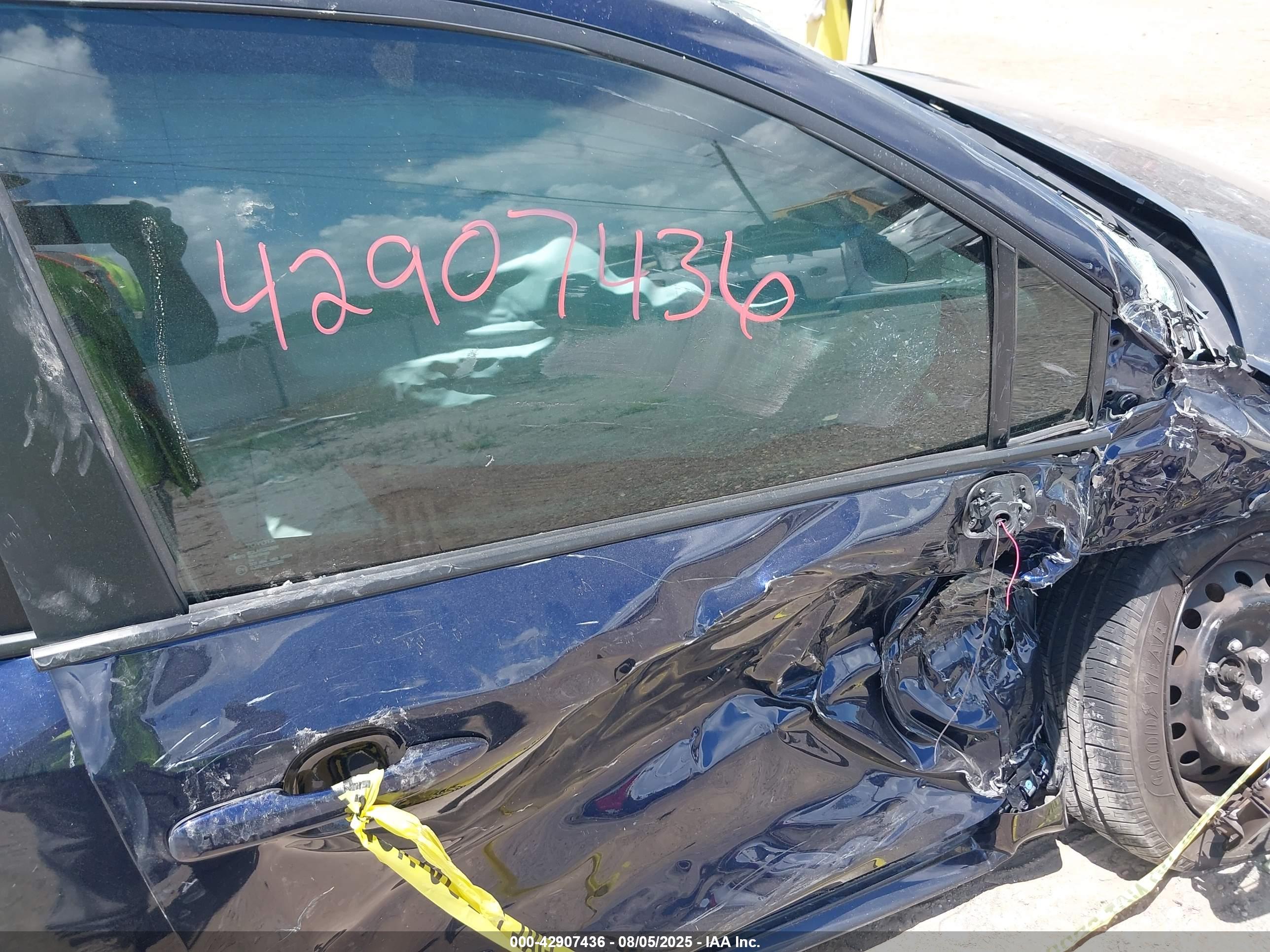 TOYOTA COROLLA image 5
