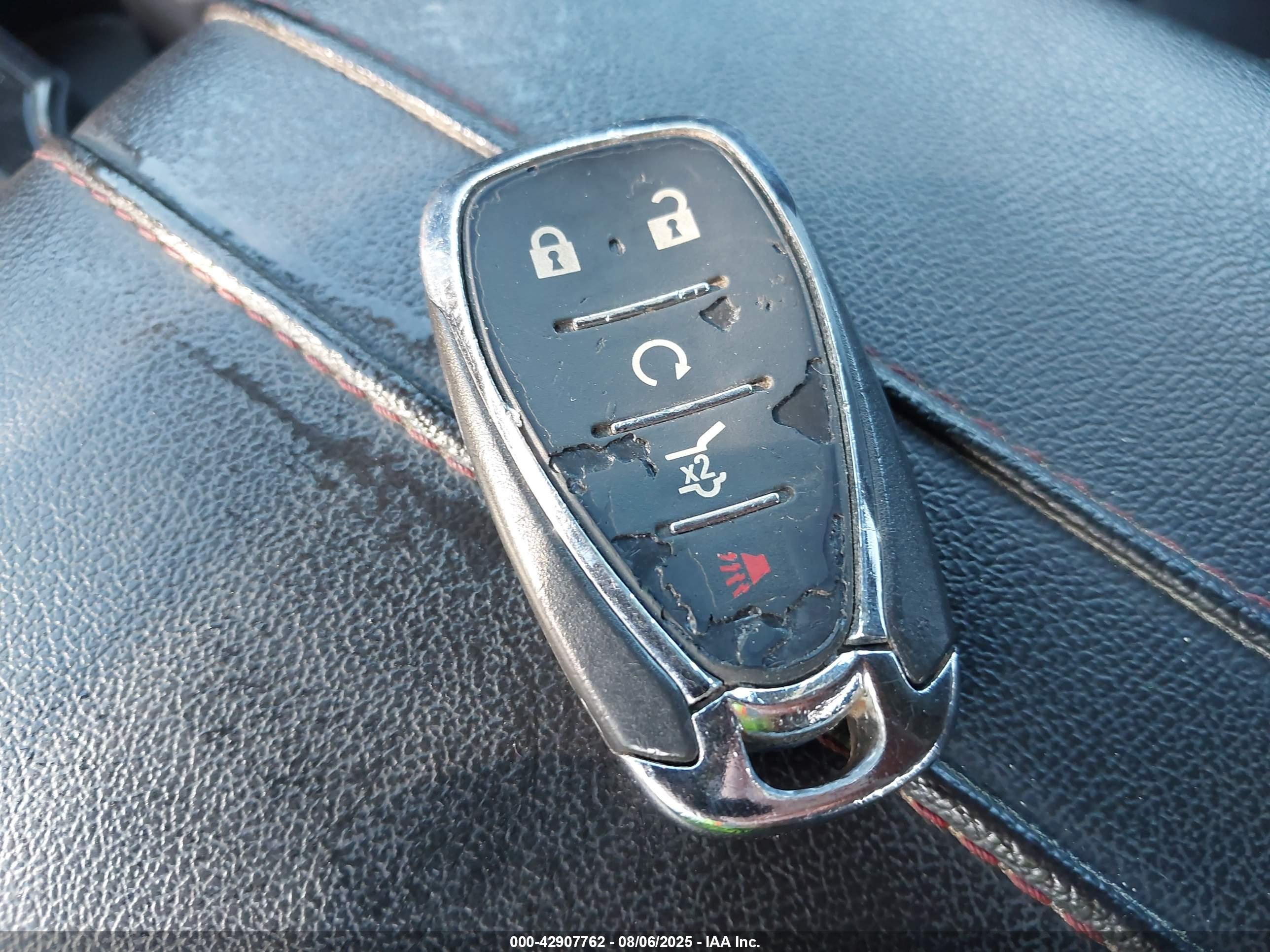 CHEVROLET BLAZER image 11