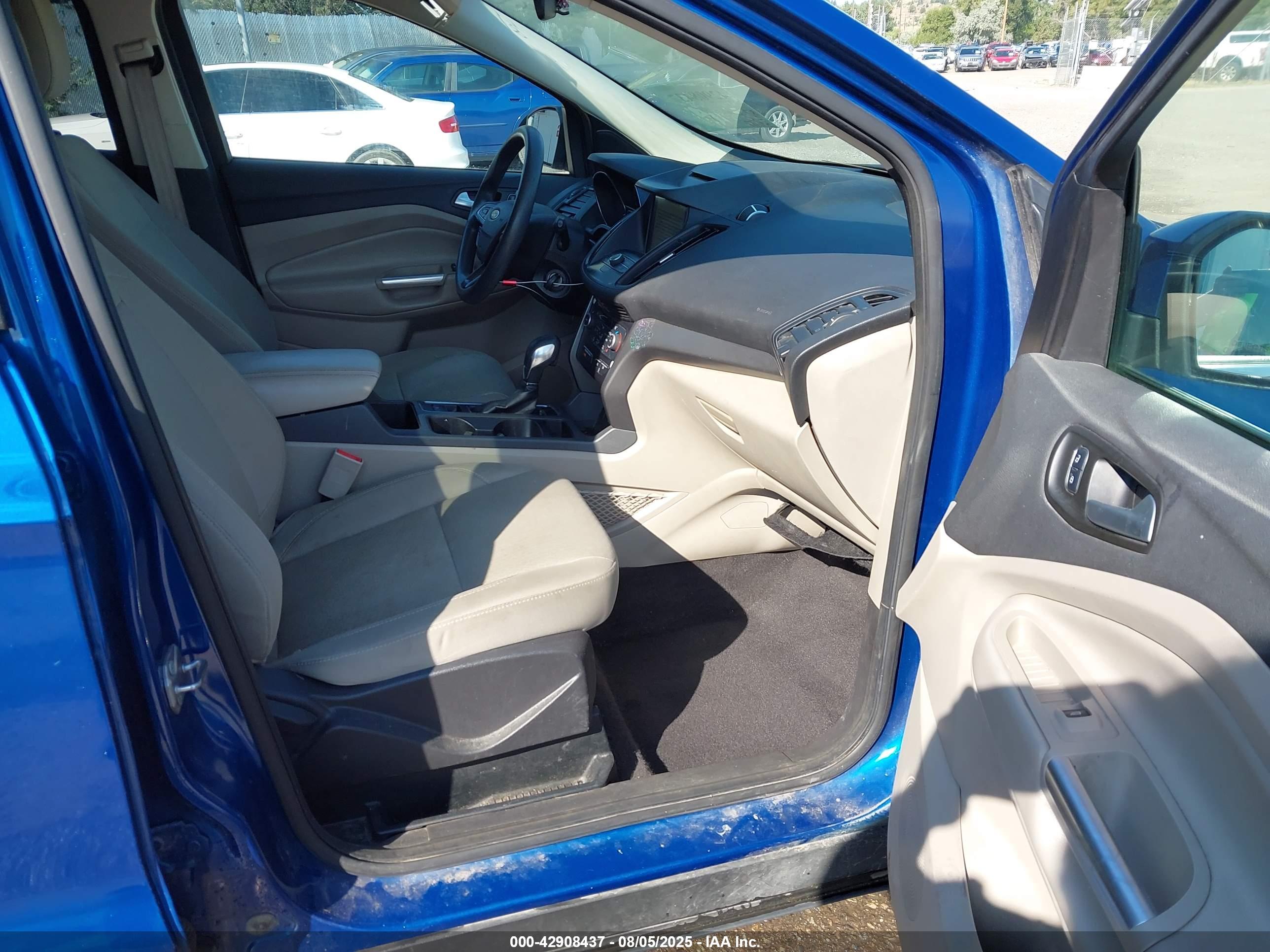 FORD ESCAPE image 5