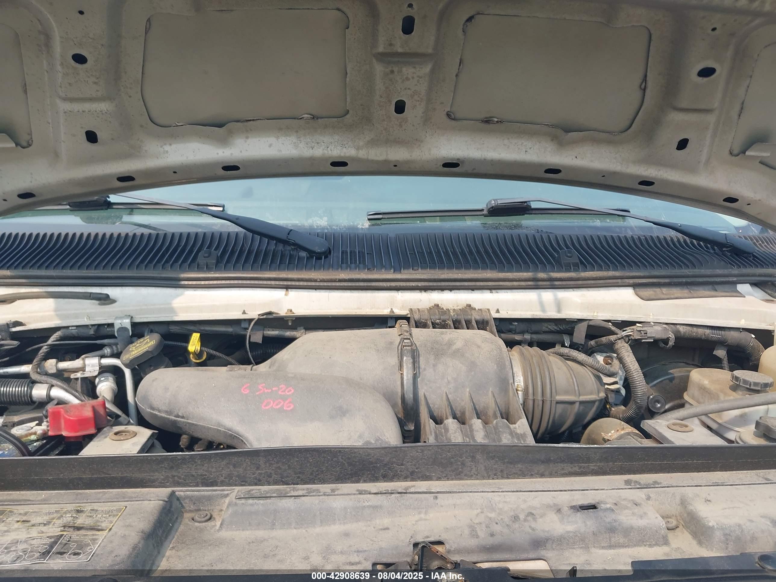 FORD E-350 image 10