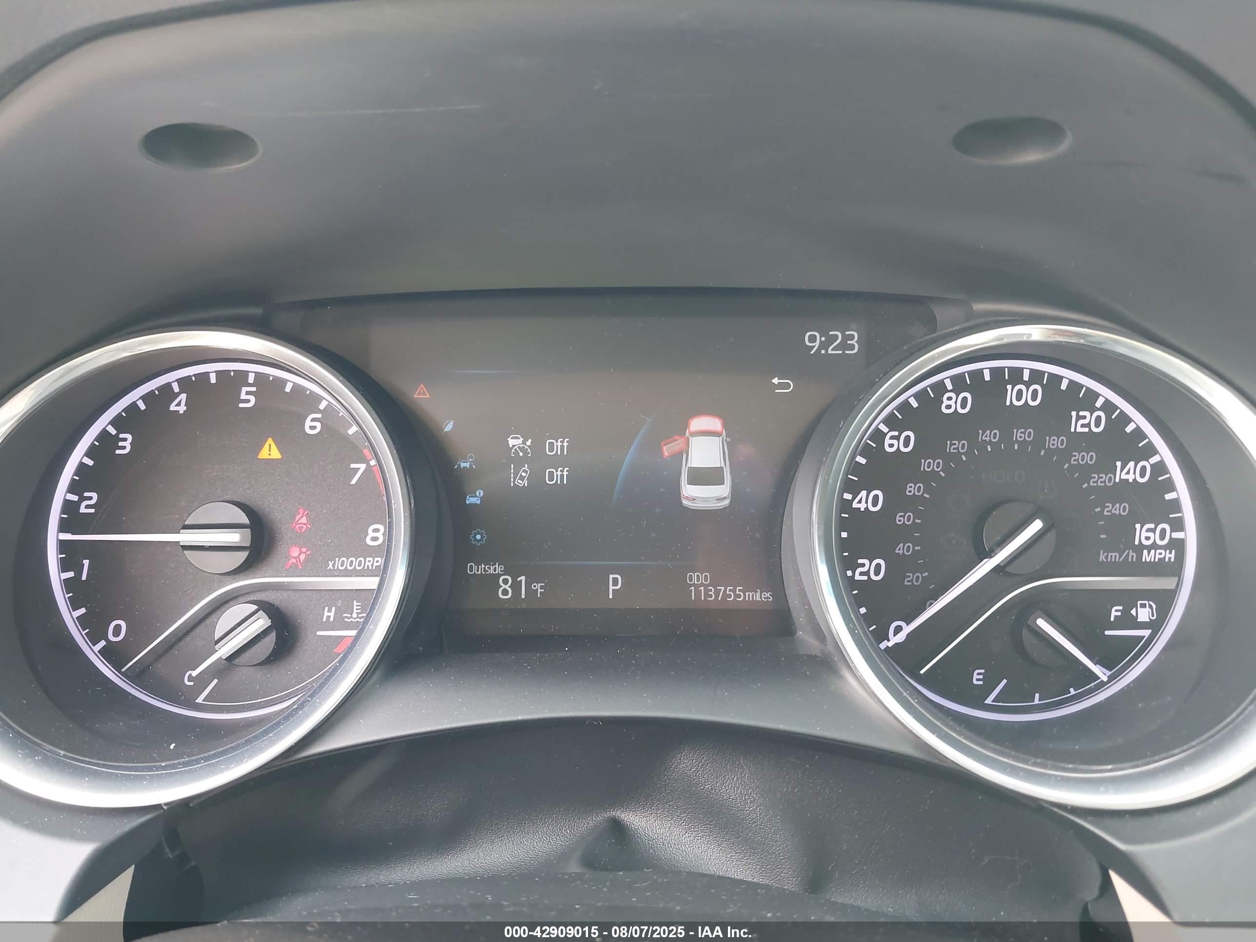 TOYOTA CAMRY image 7
