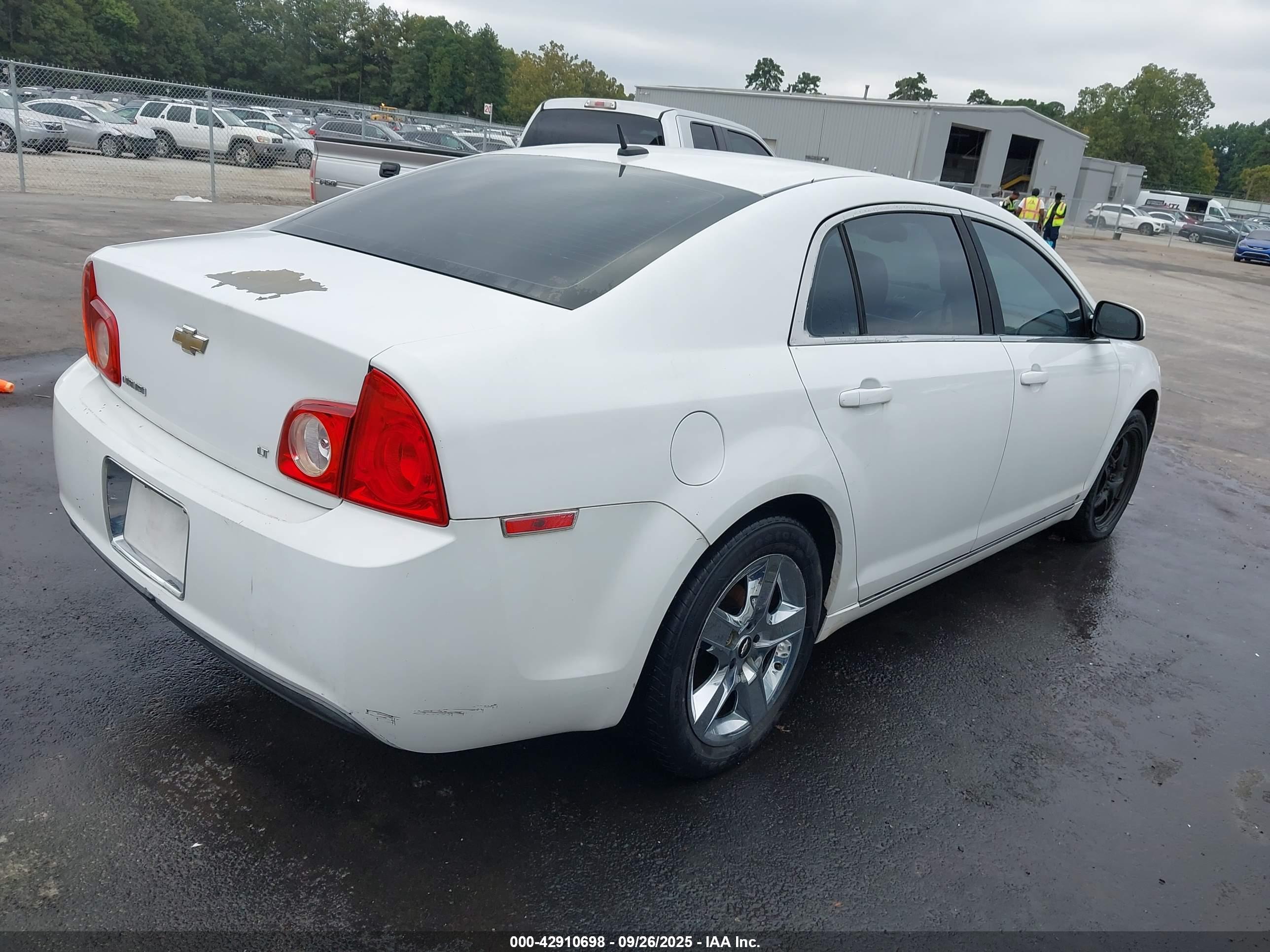 CHEVROLET MALIBU image 4