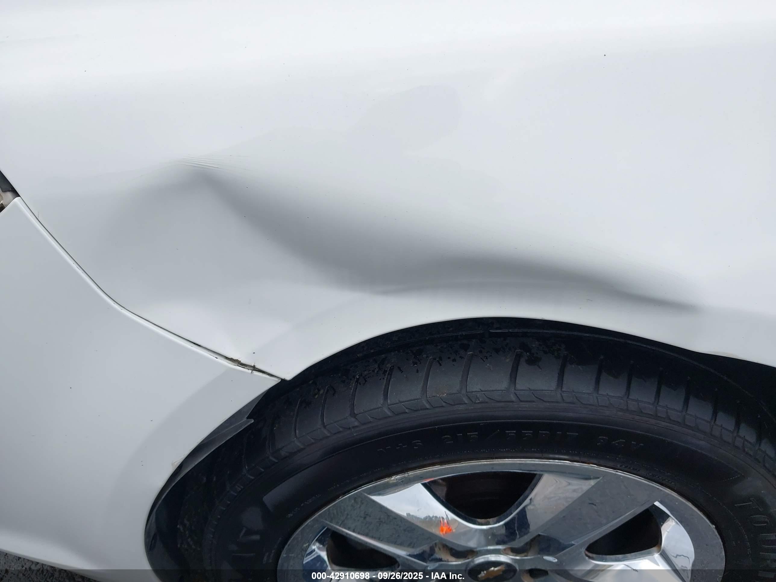 CHEVROLET MALIBU image 6