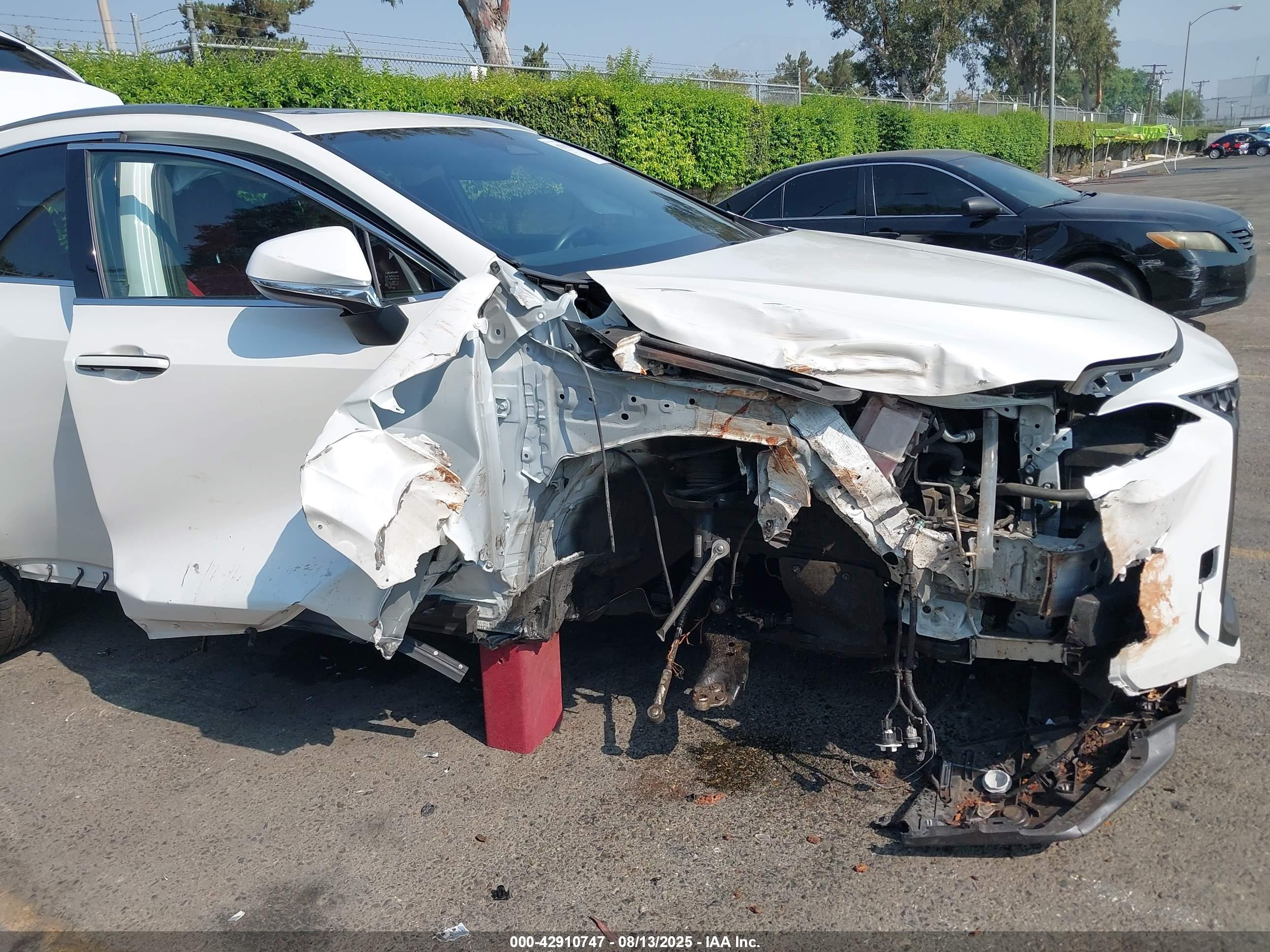 LEXUS NX image 6