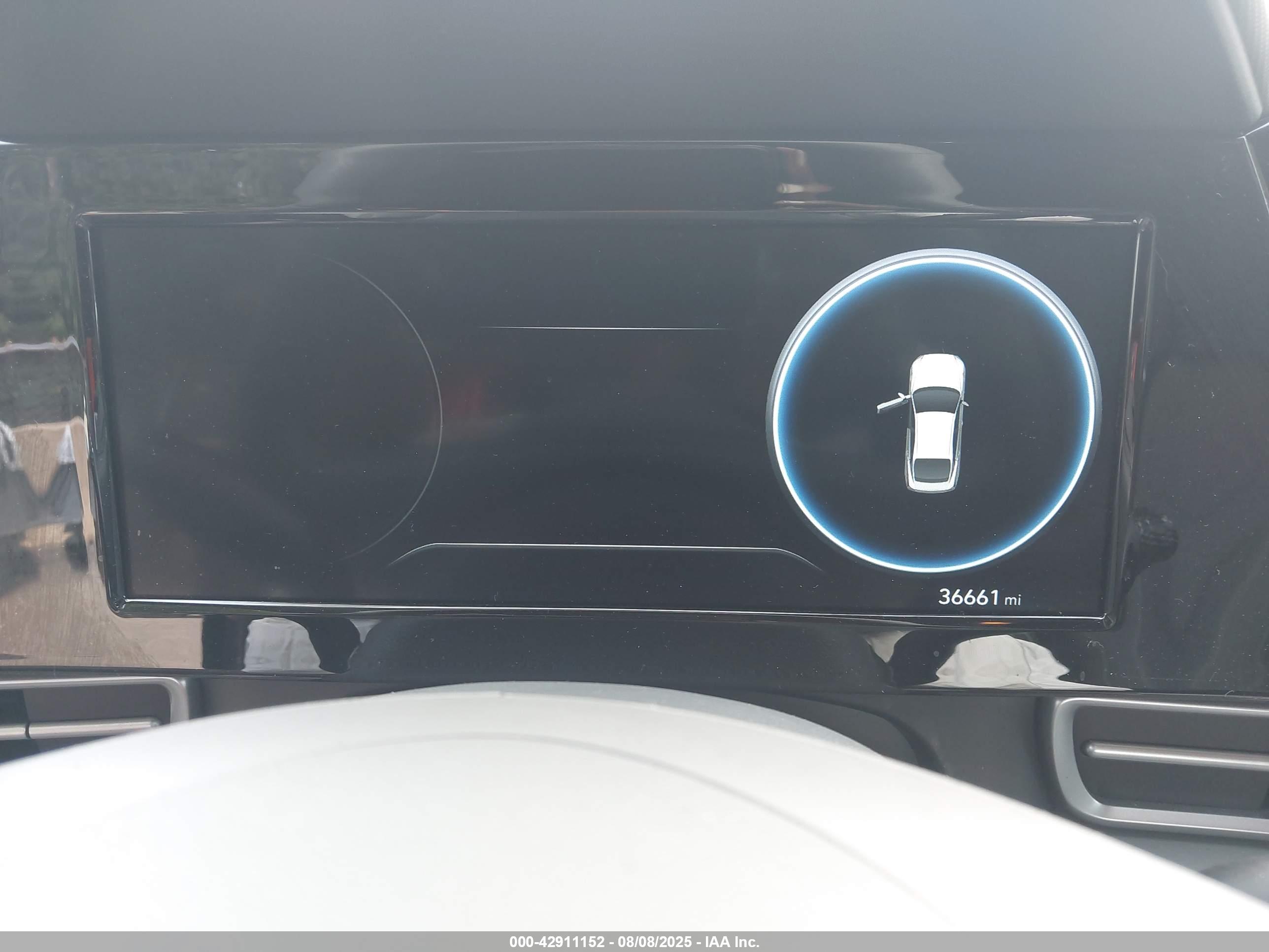 HYUNDAI ELANTRA image 7