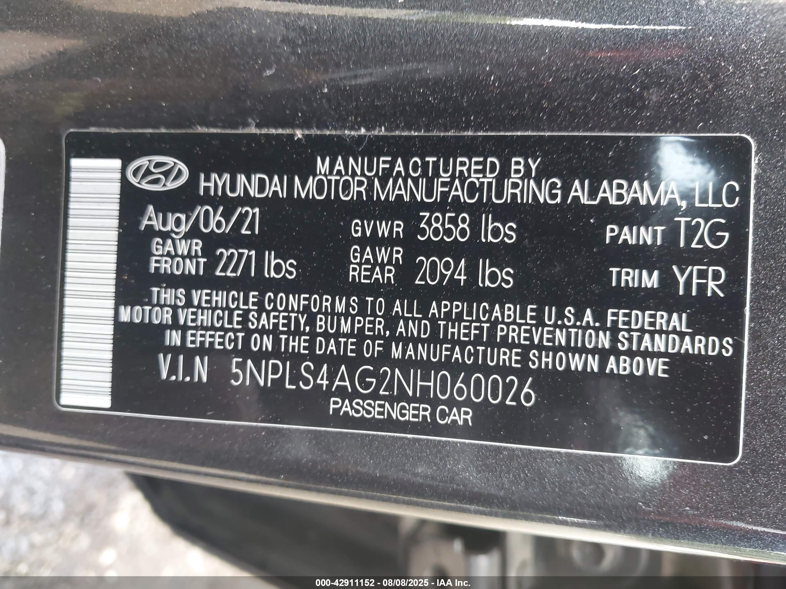 HYUNDAI ELANTRA image 9