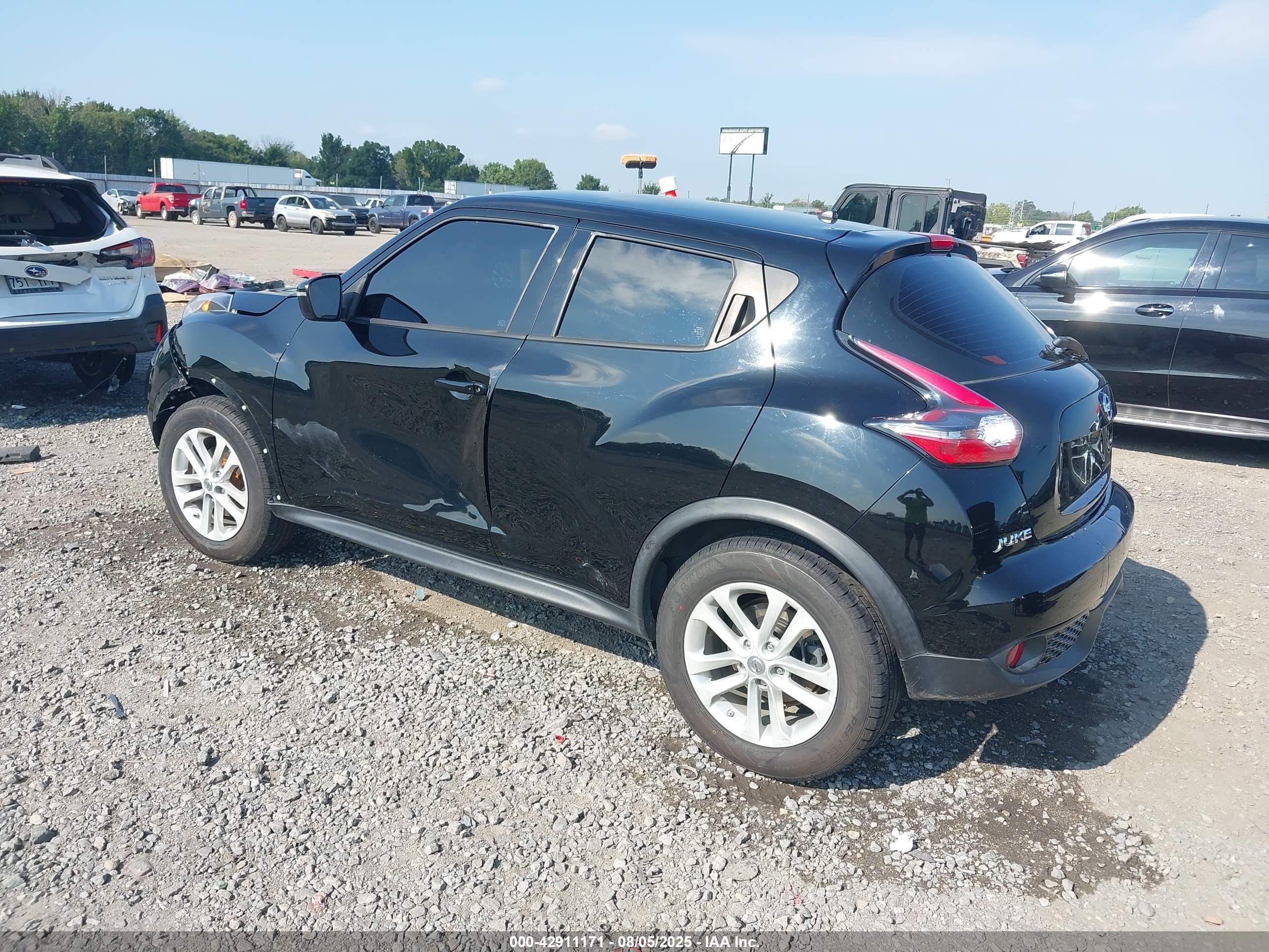 NISSAN JUKE image 3