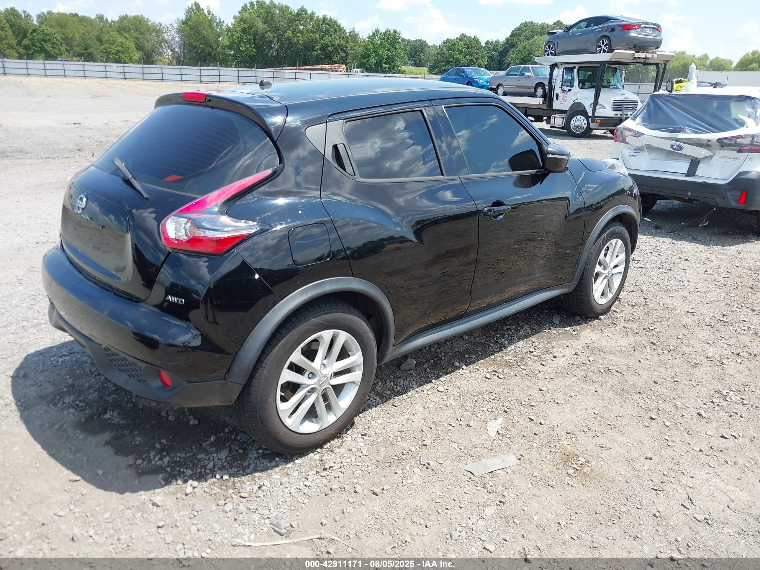 NISSAN JUKE image 4