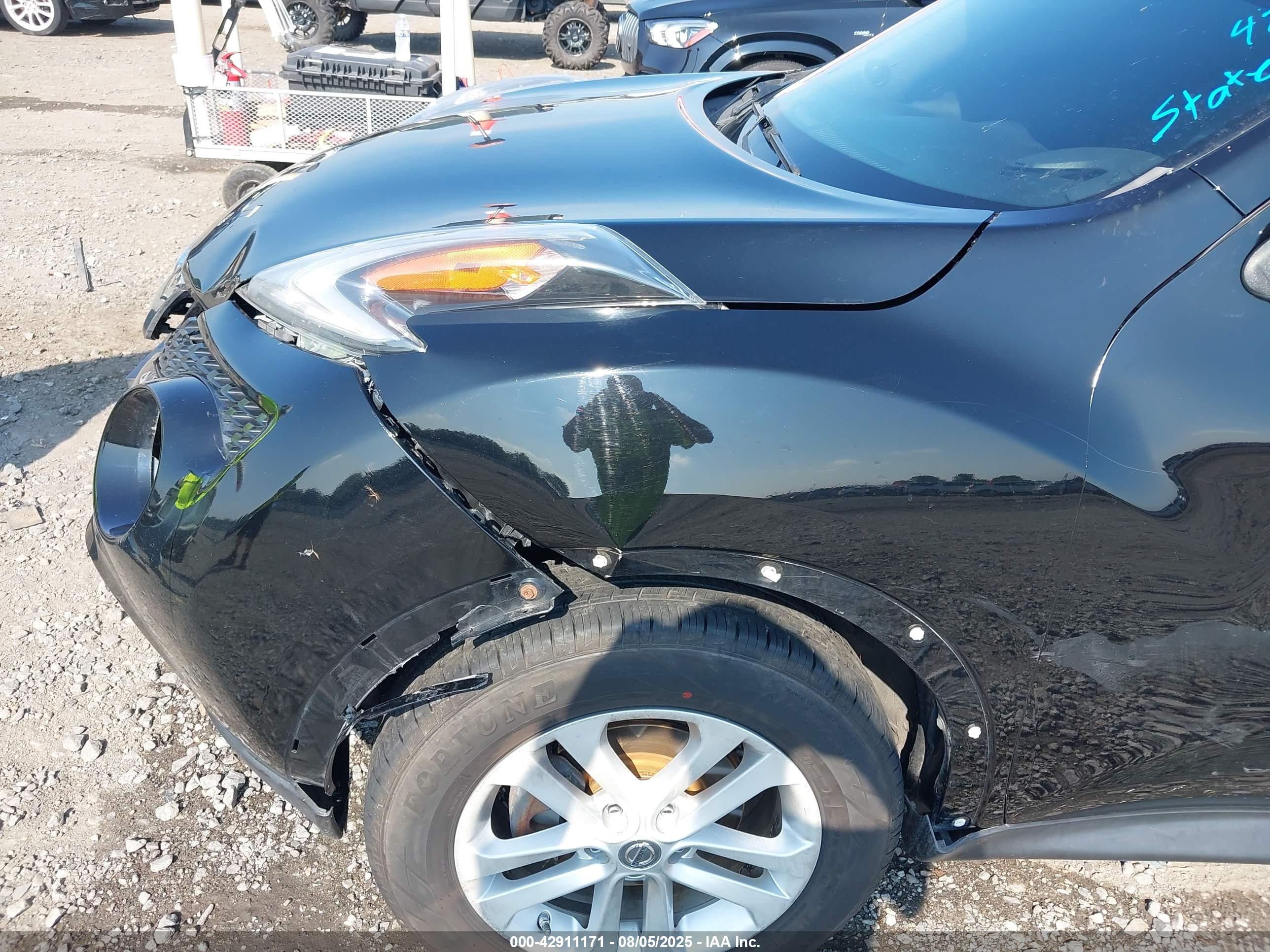 NISSAN JUKE image 6
