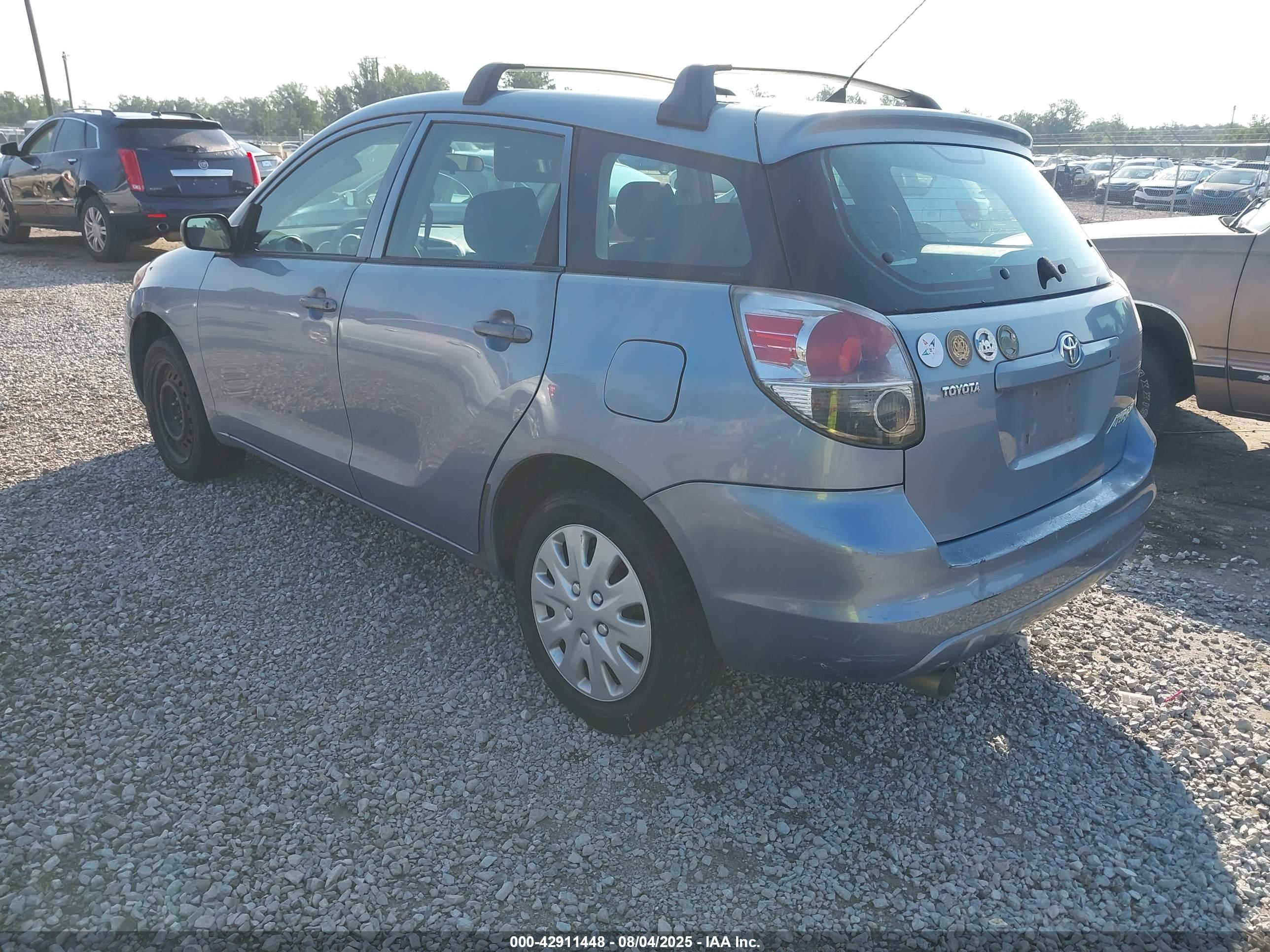 TOYOTA MATRIX image 3