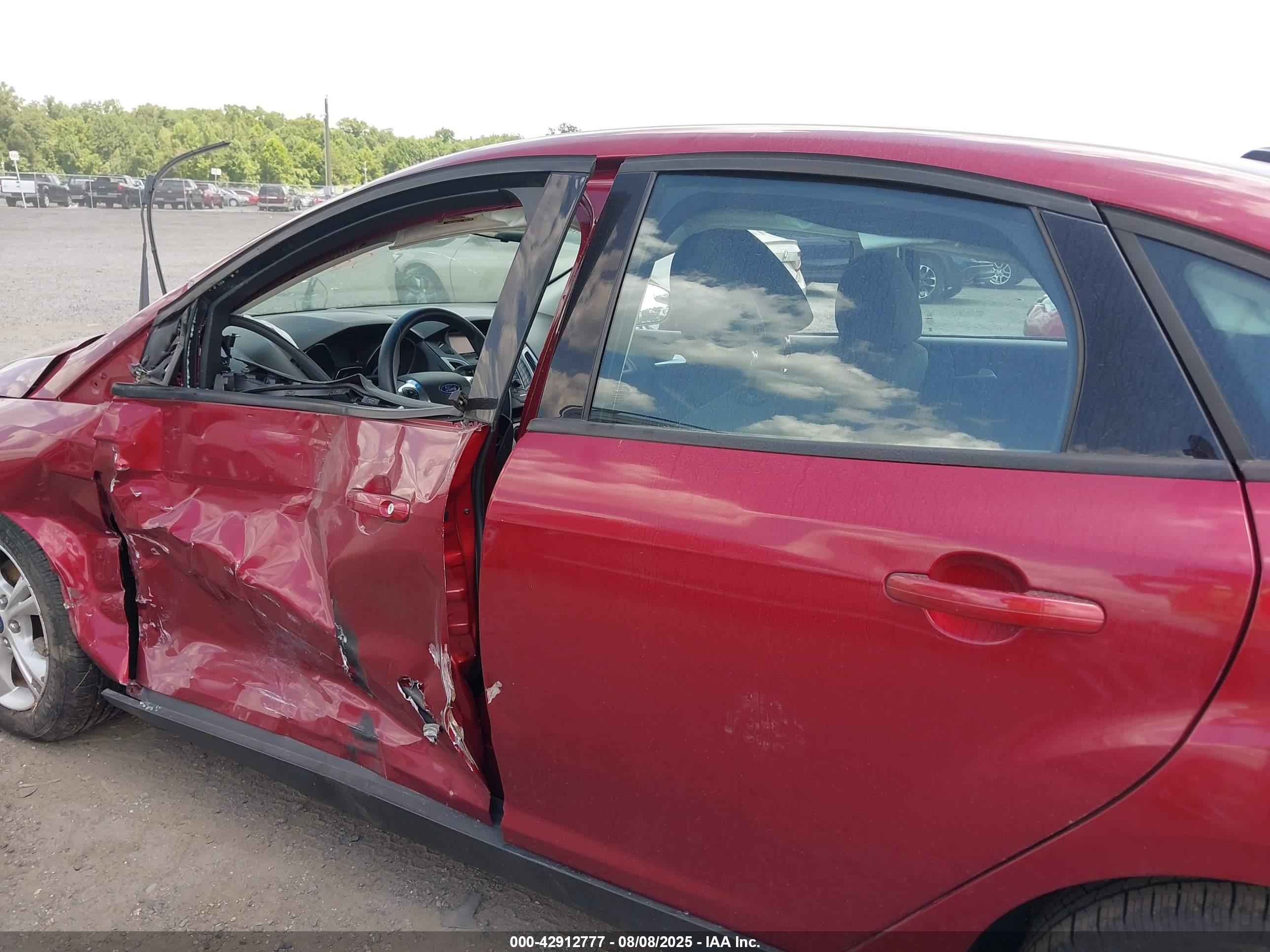 FORD FOCUS image 6