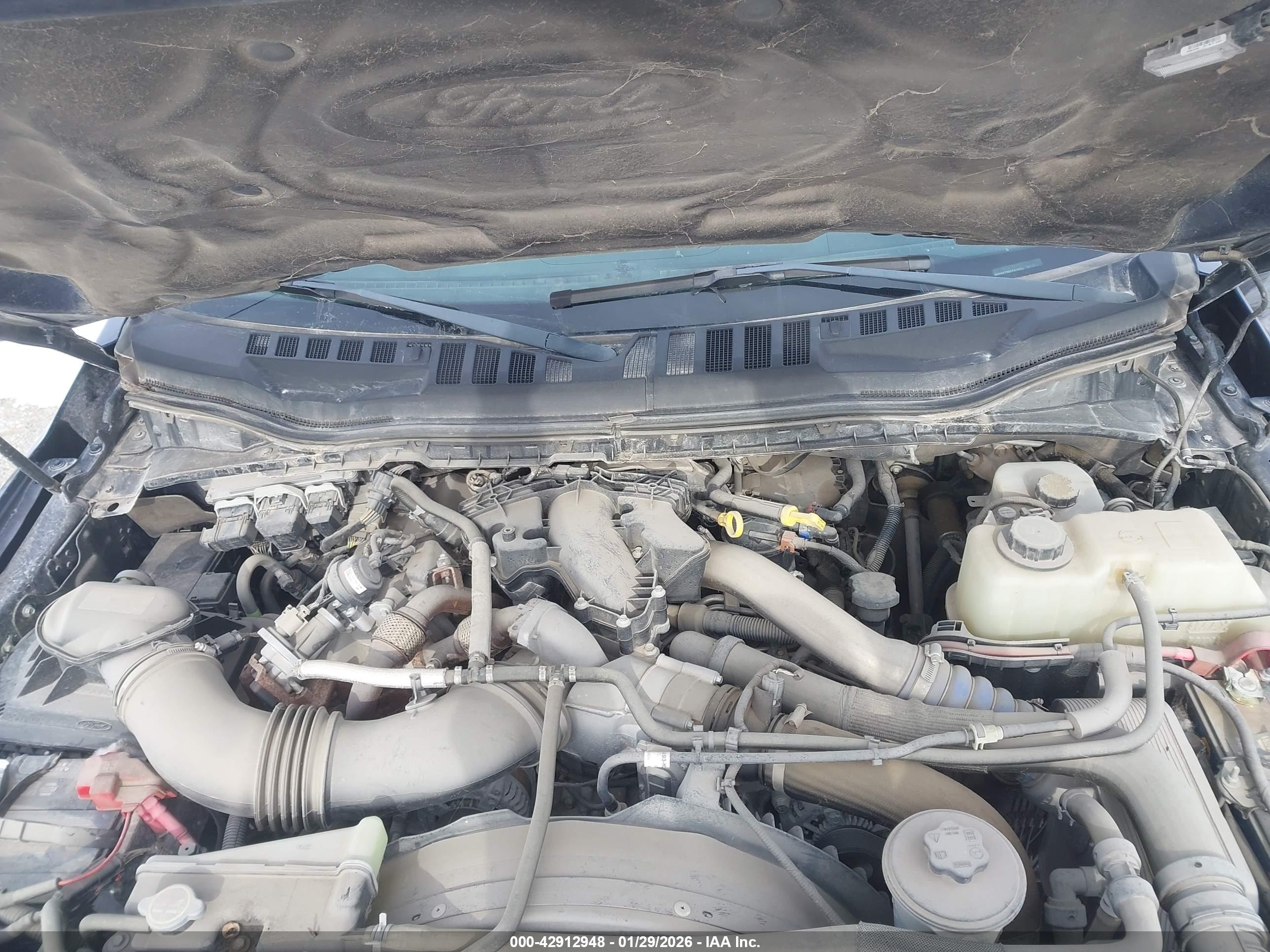 FORD F-550 image 10