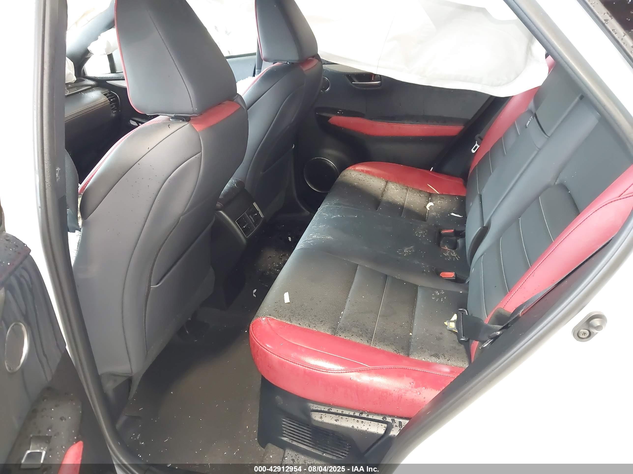 LEXUS NX image 8