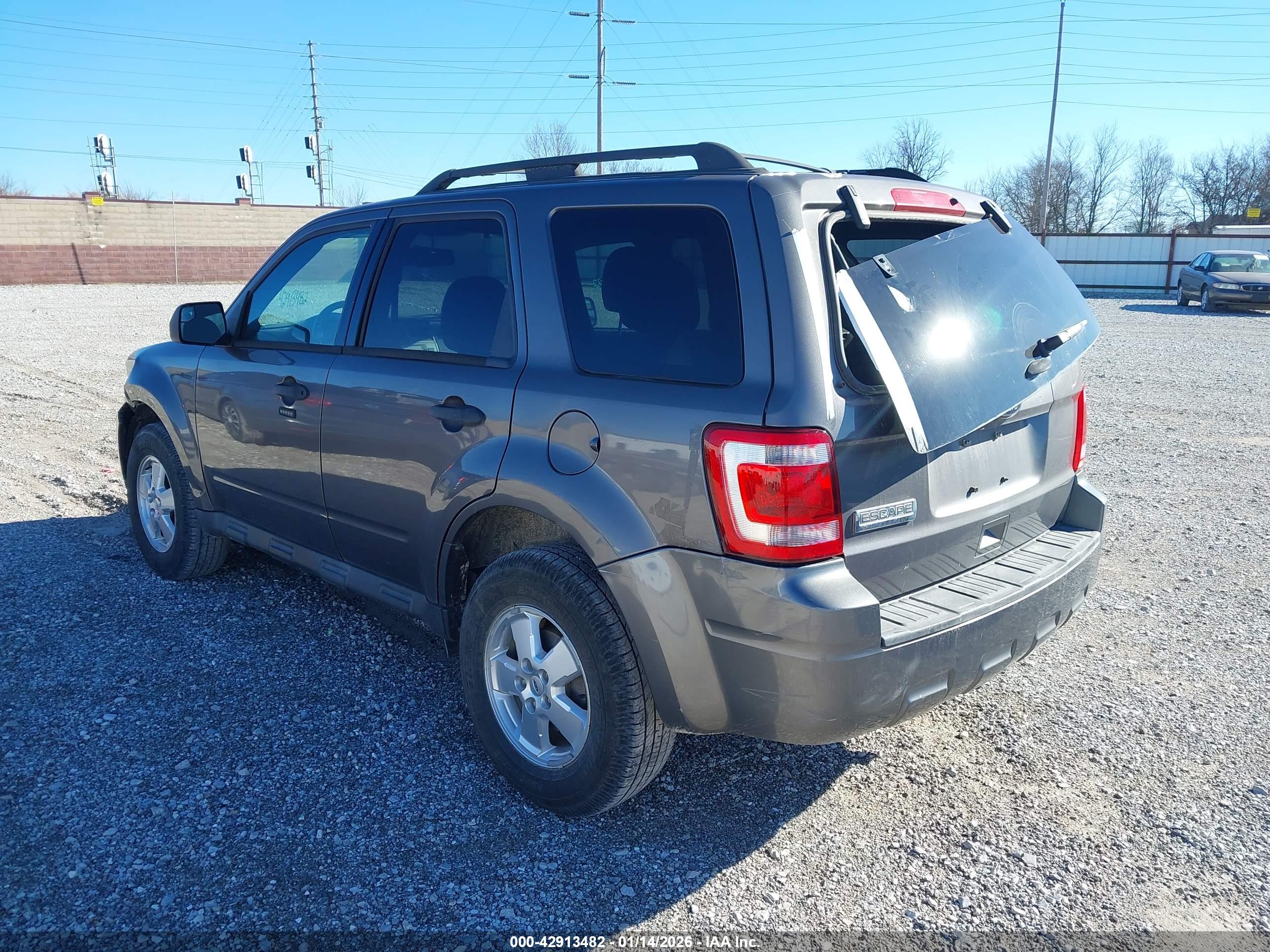 FORD ESCAPE image 3