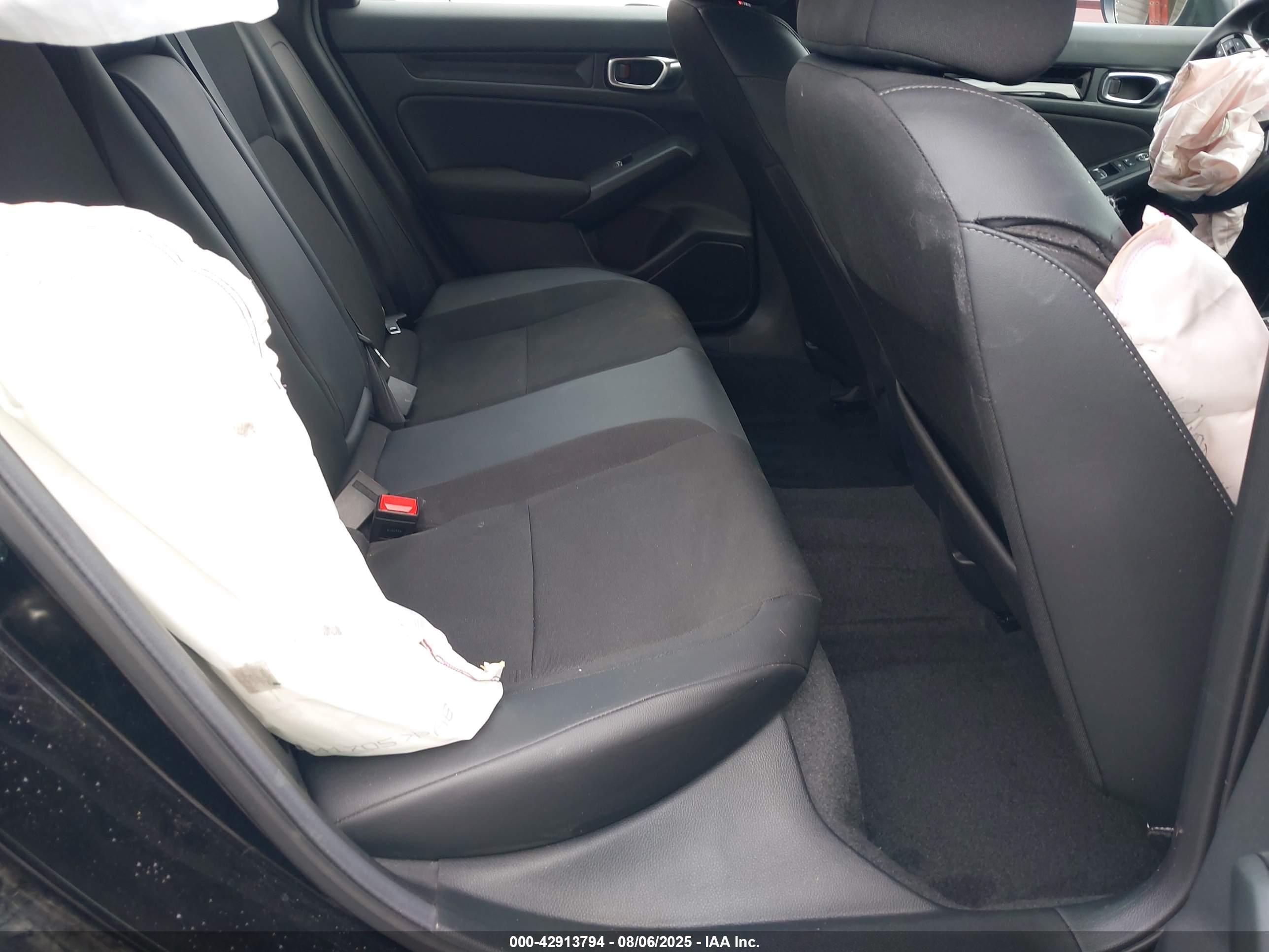 HONDA CIVIC image 8