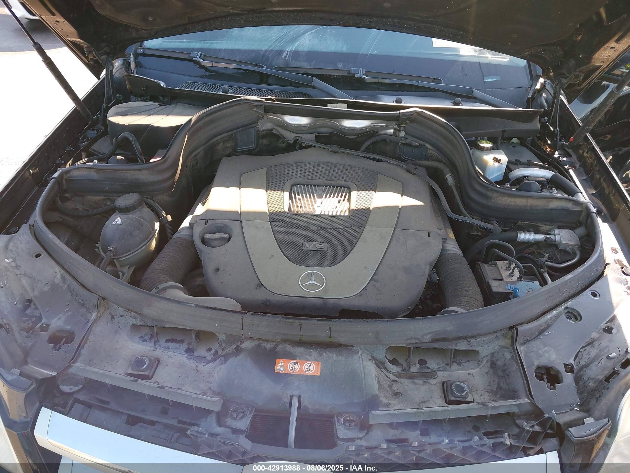 MERCEDES-BENZ GLK image 10