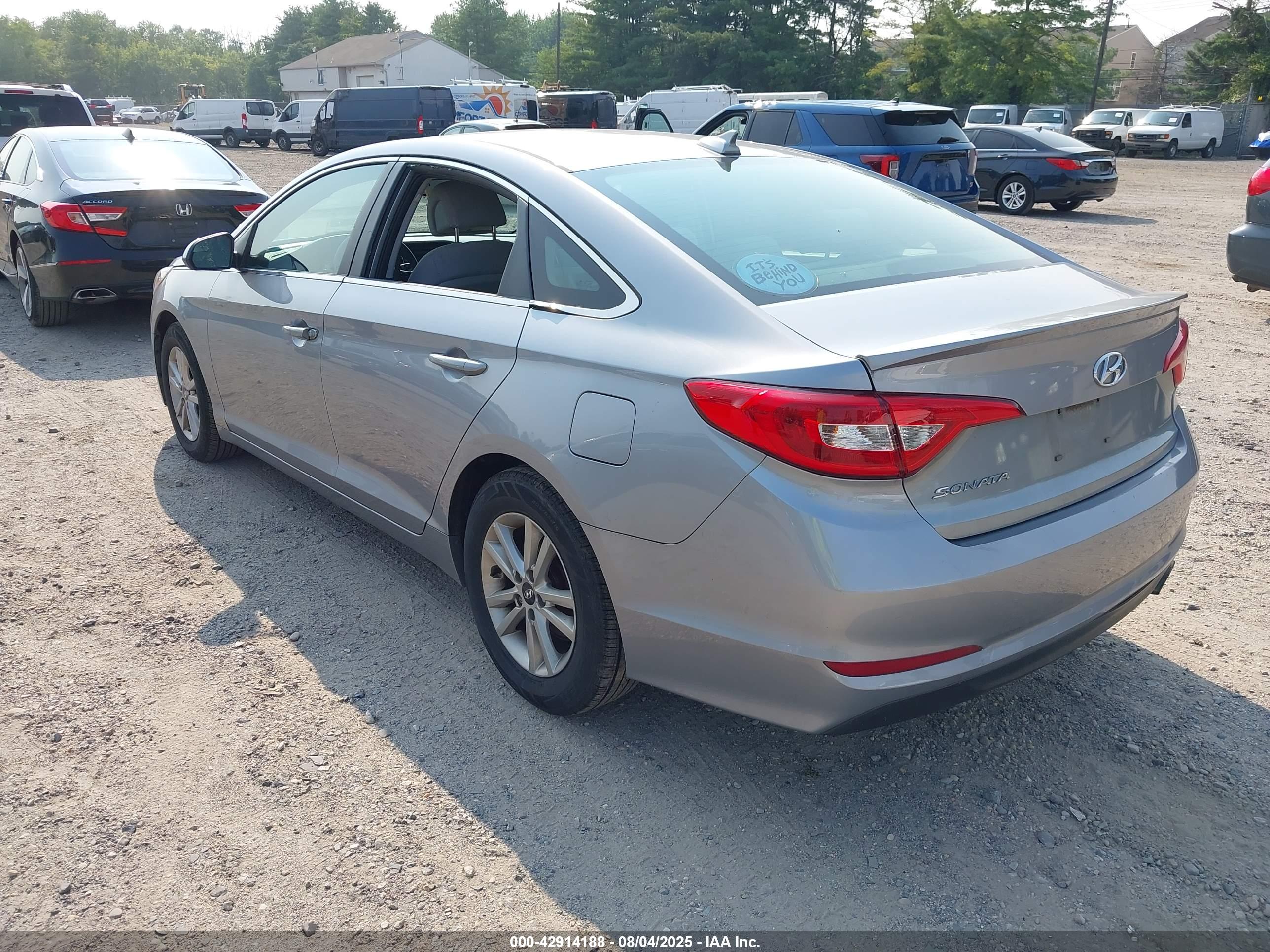 HYUNDAI SONATA image 3