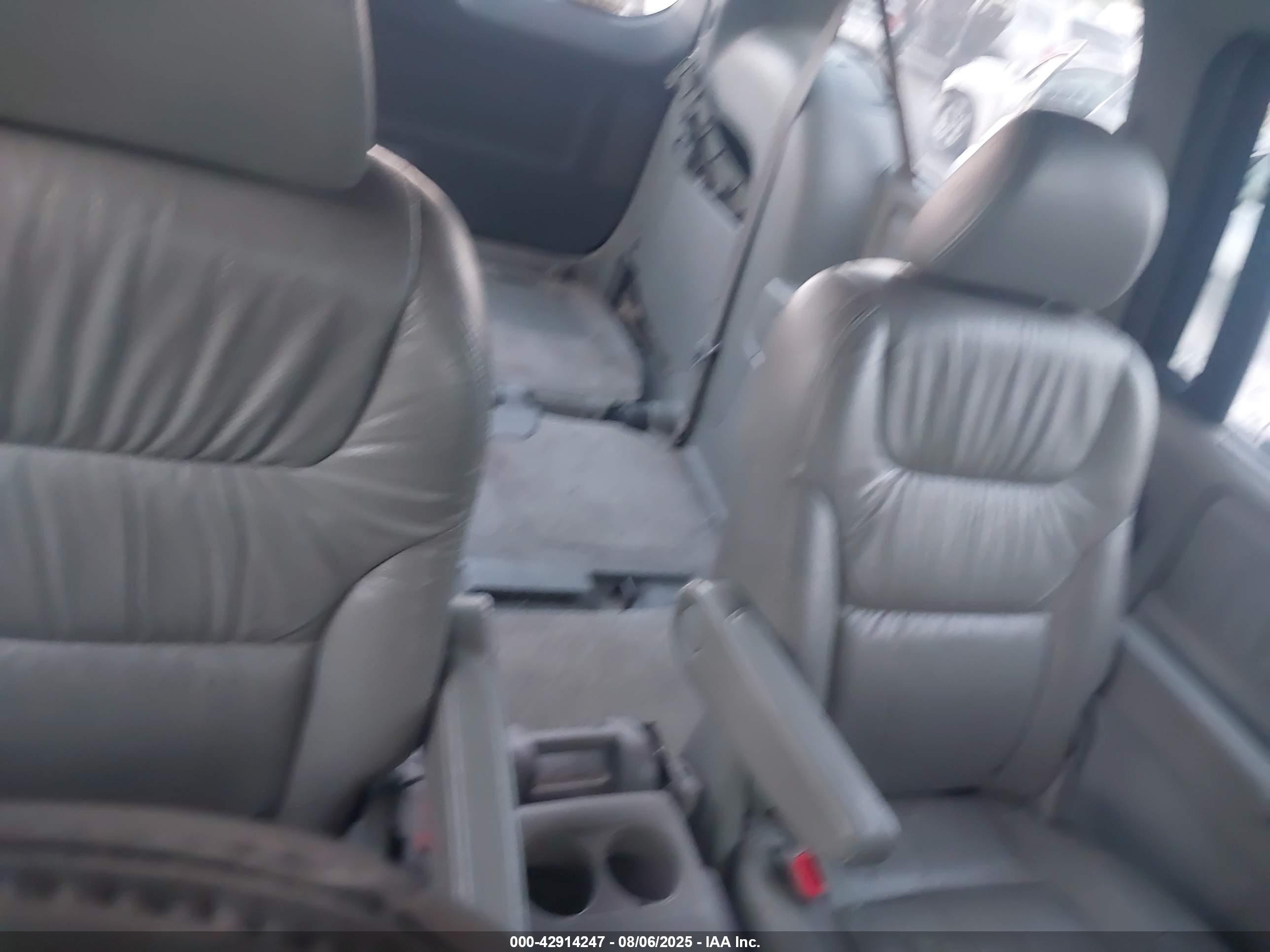 HONDA ODYSSEY image 8