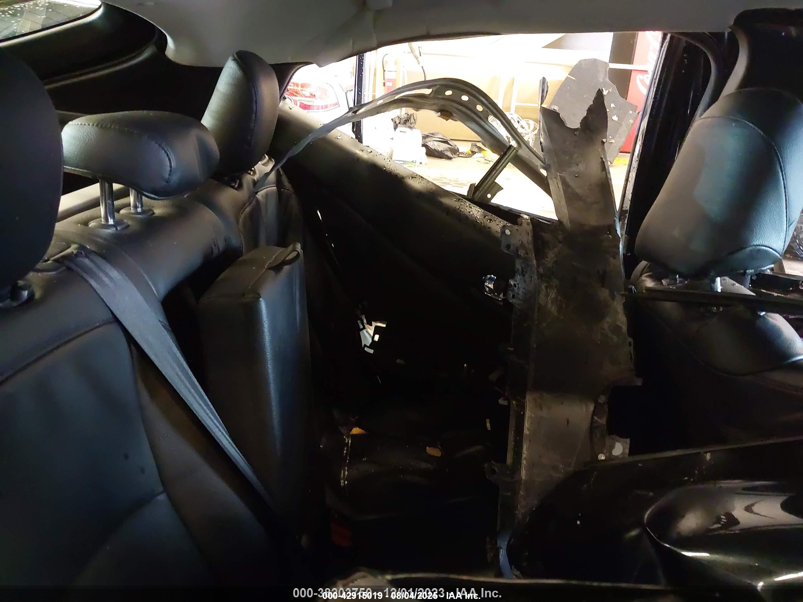 TOYOTA PRIUS image 8