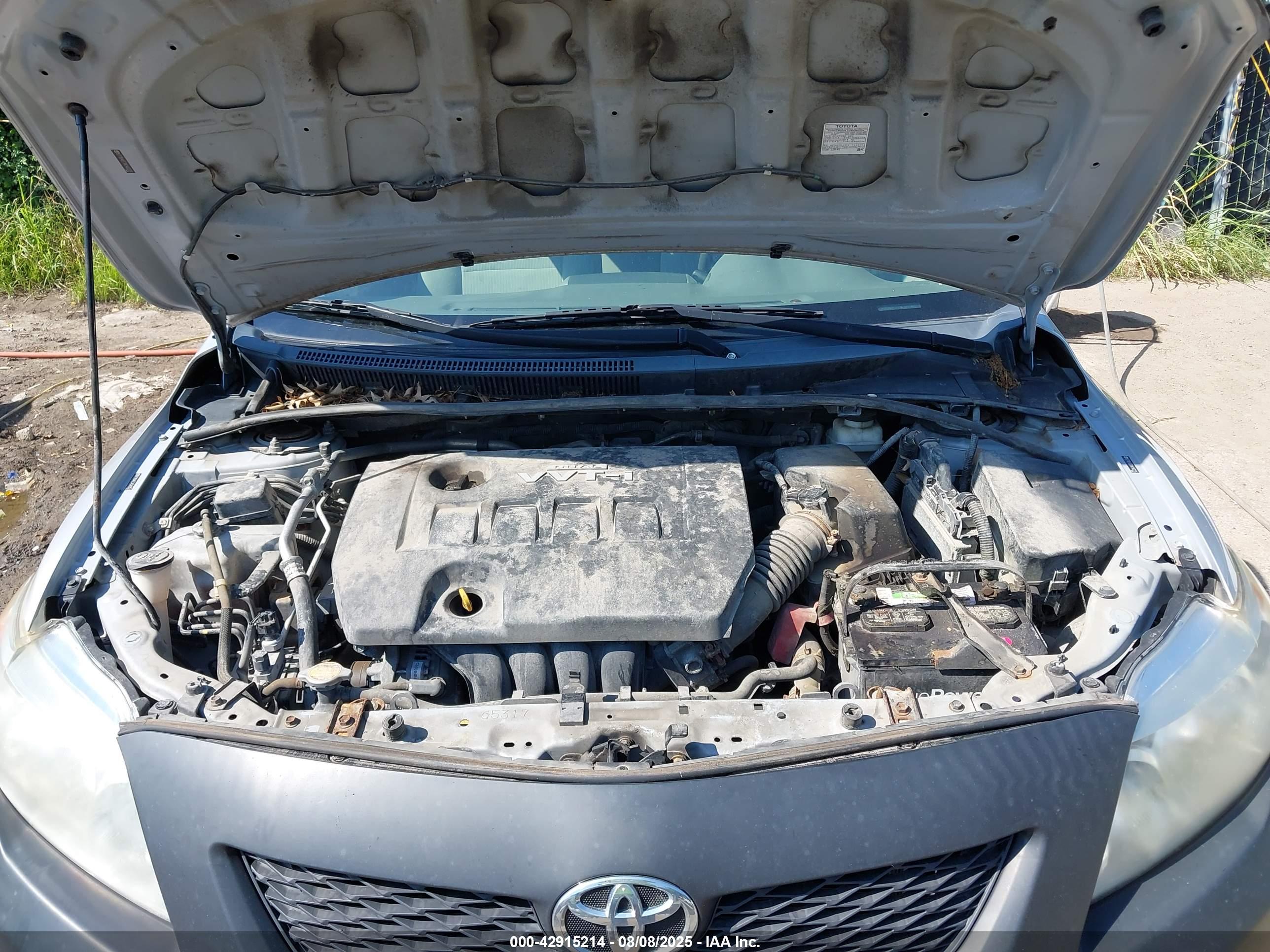 TOYOTA COROLLA image 10