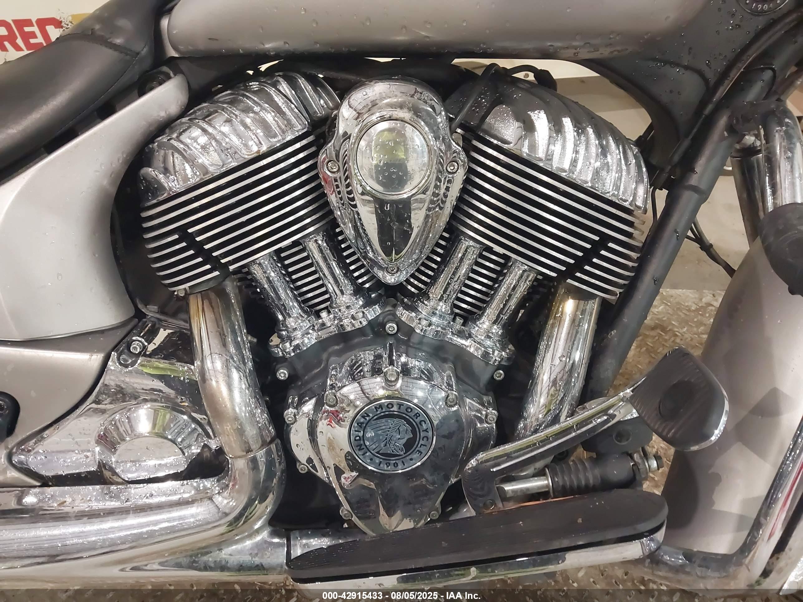 INDIAN MOTORCYCLE image 8