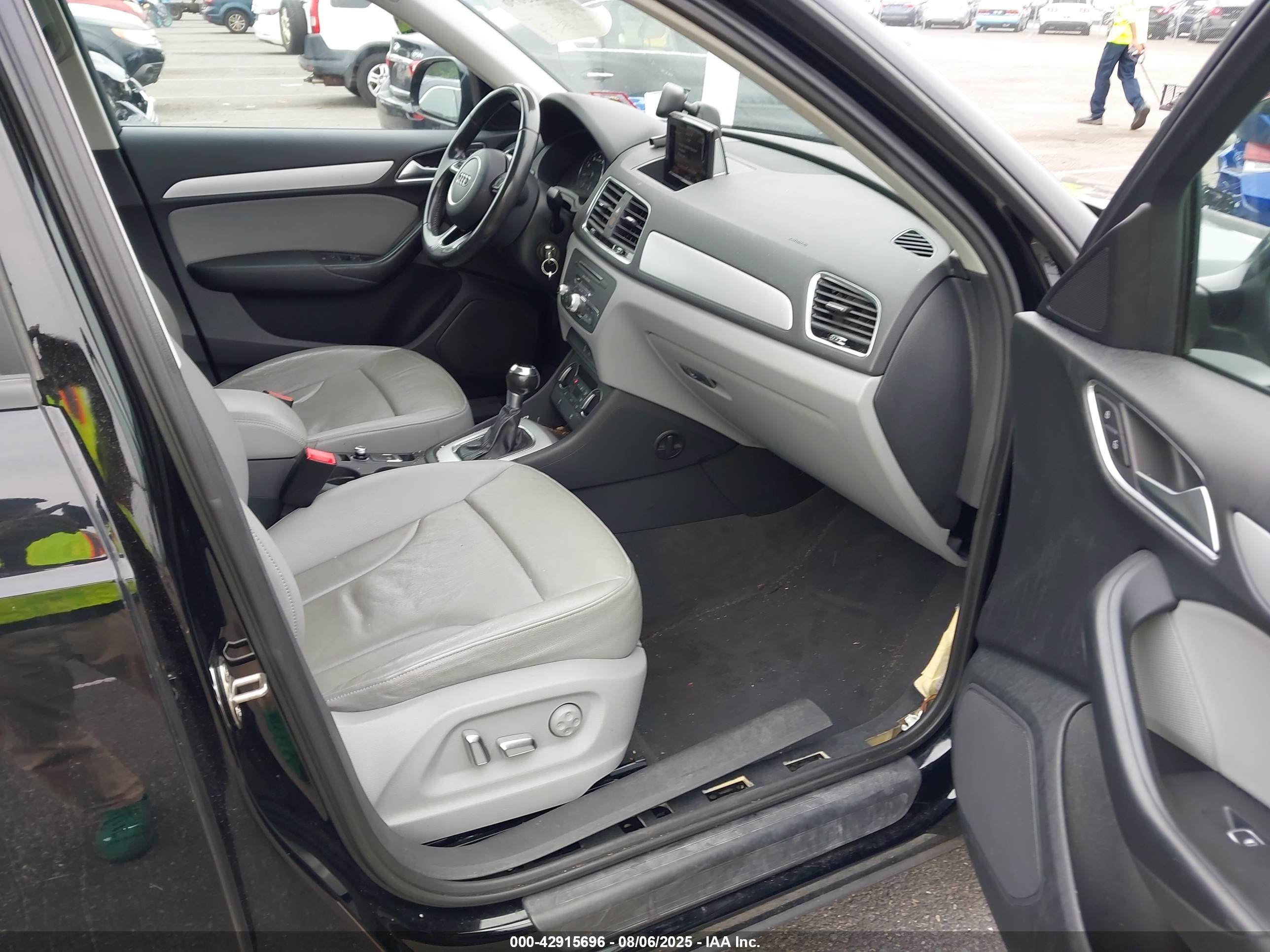 AUDI Q3 image 5