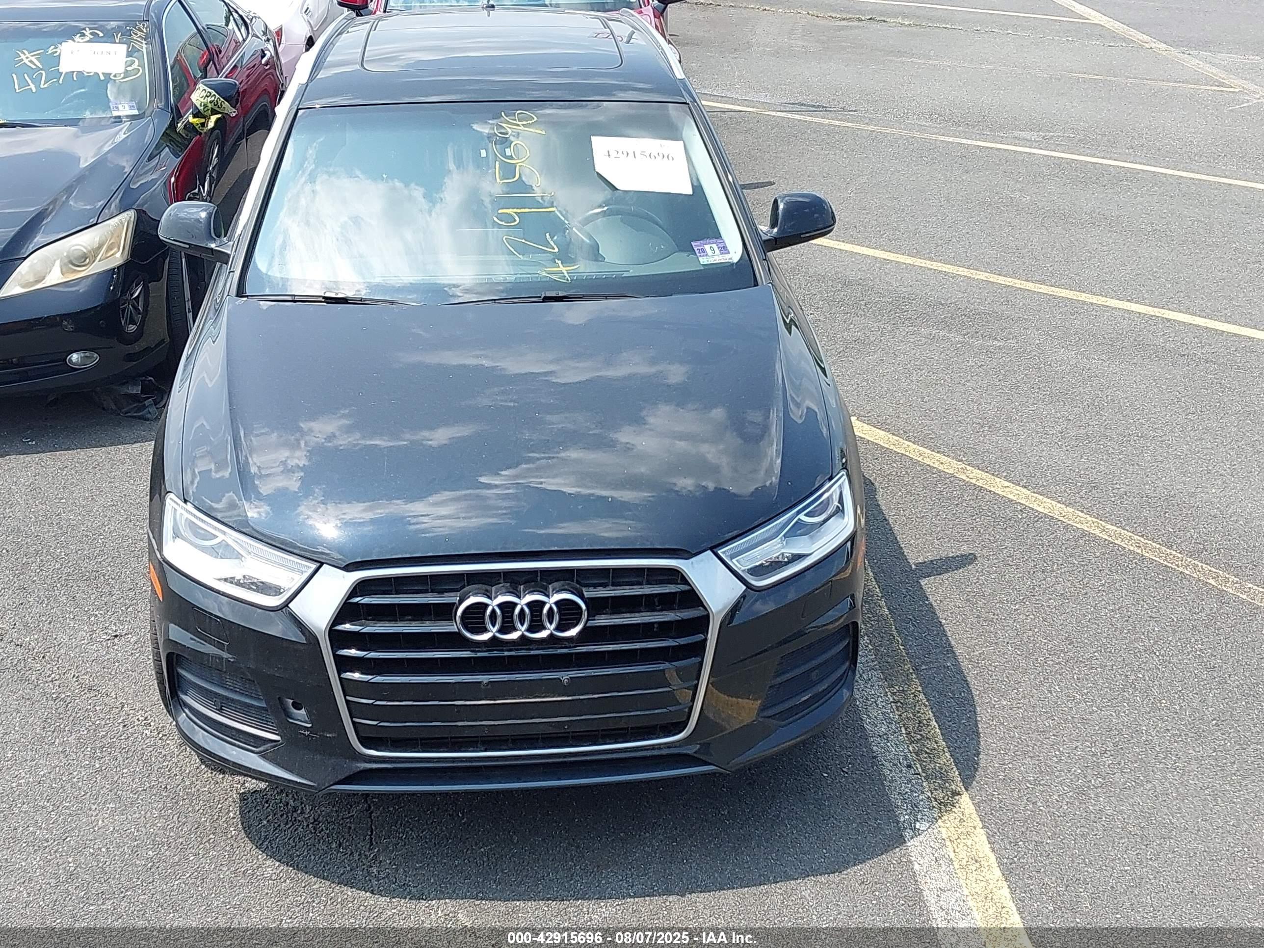 AUDI Q3 image 6