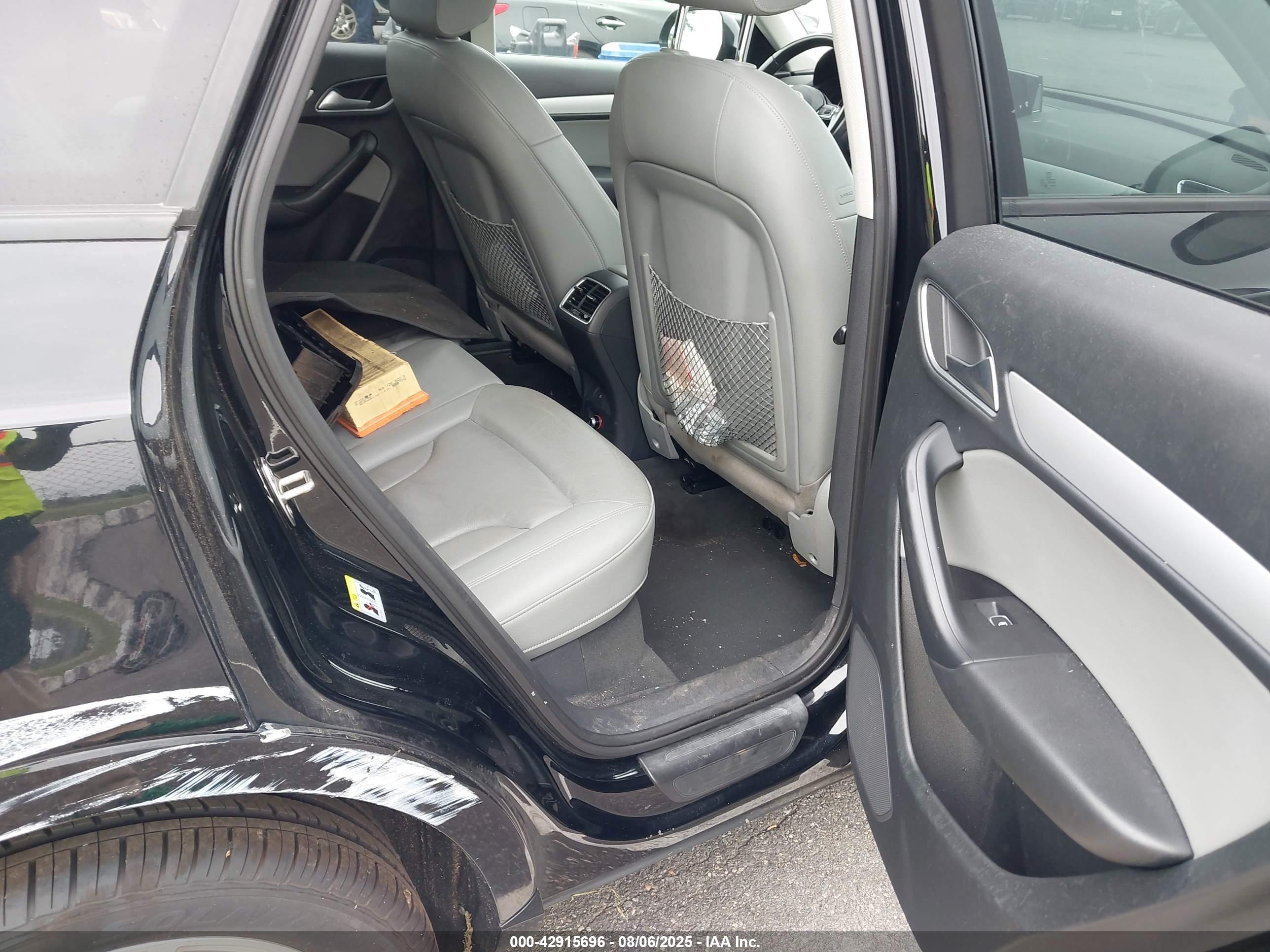 AUDI Q3 image 8
