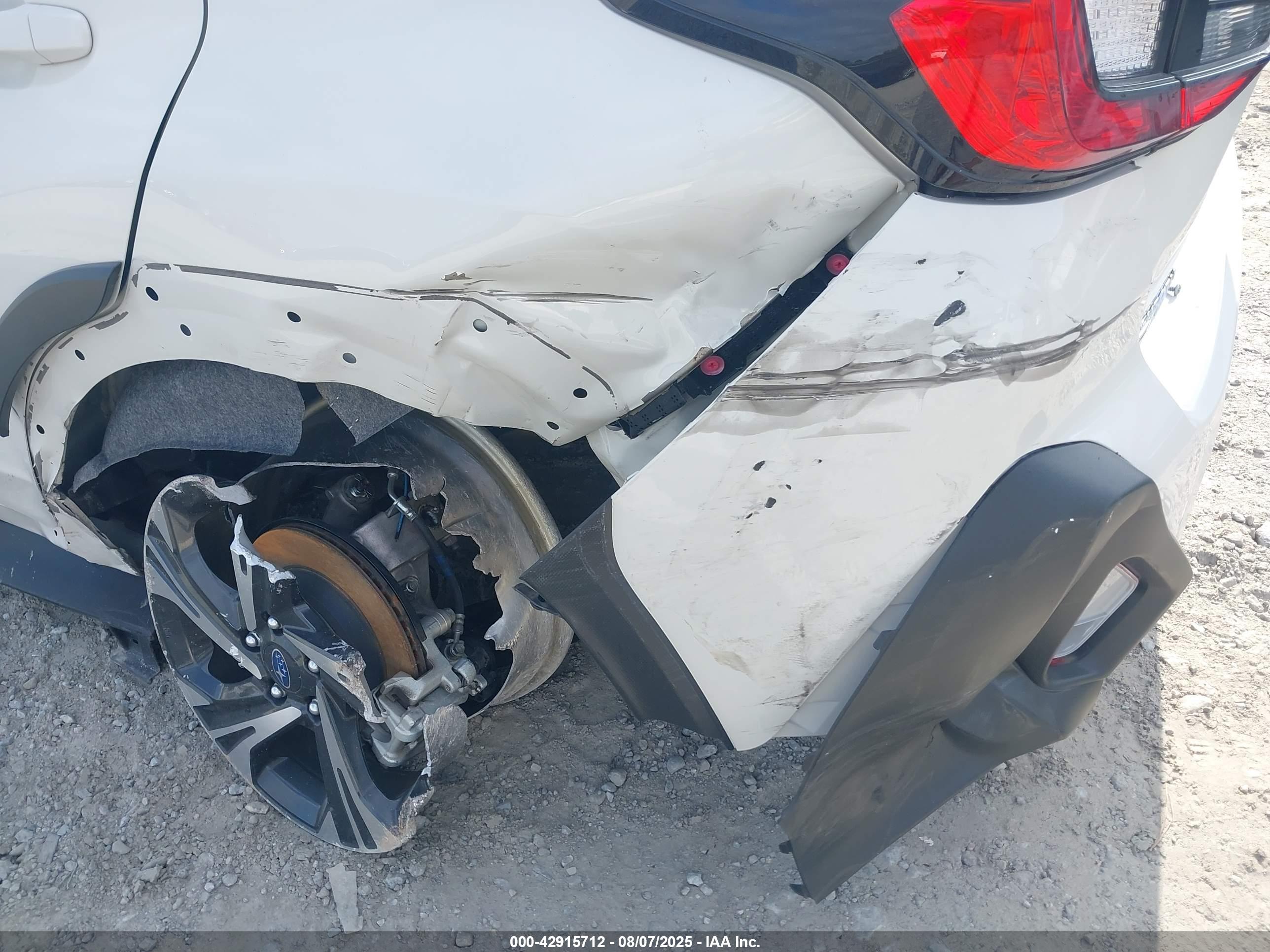 SUBARU CROSSTREK image 6