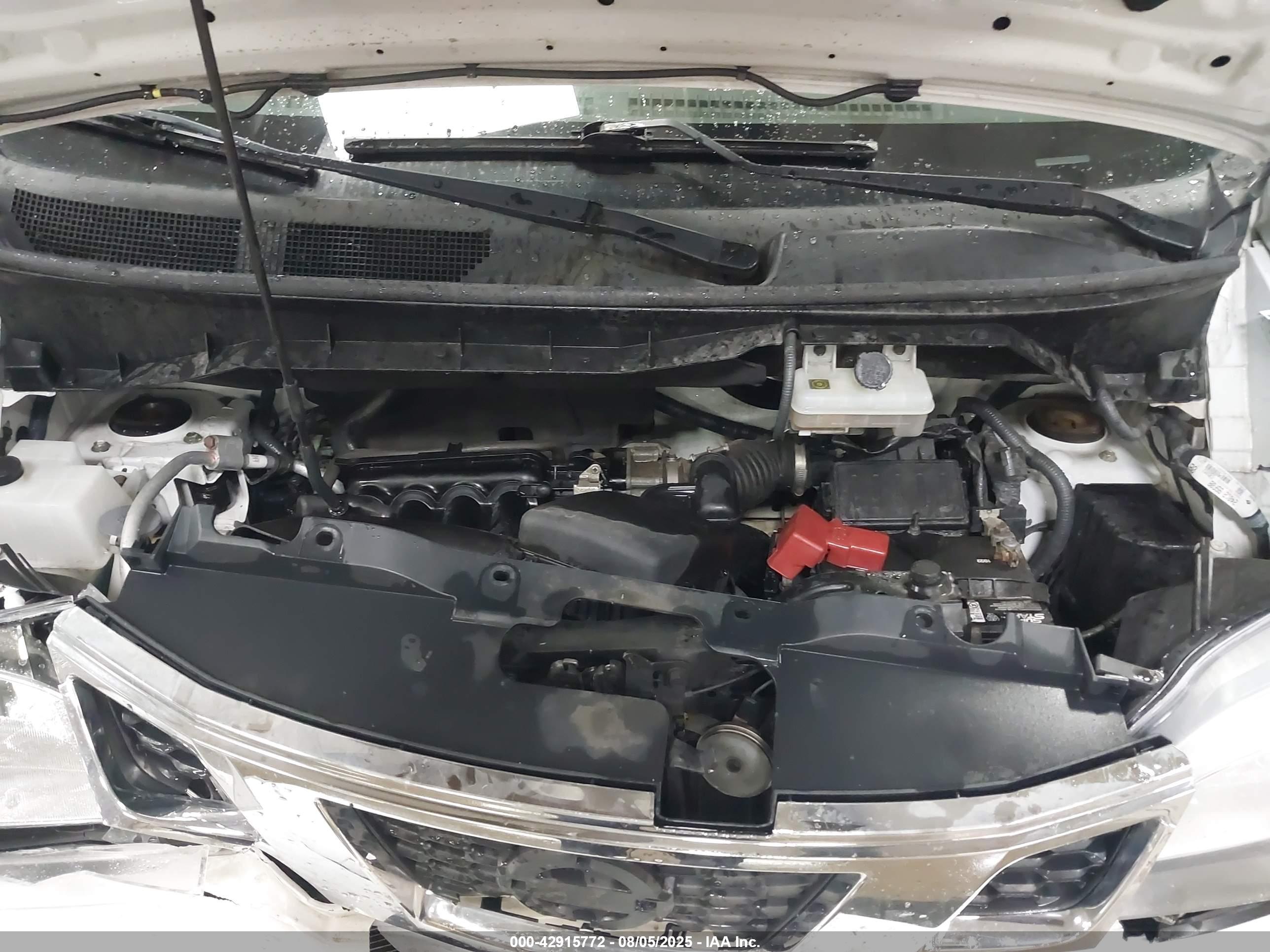 NISSAN NV200 image 10