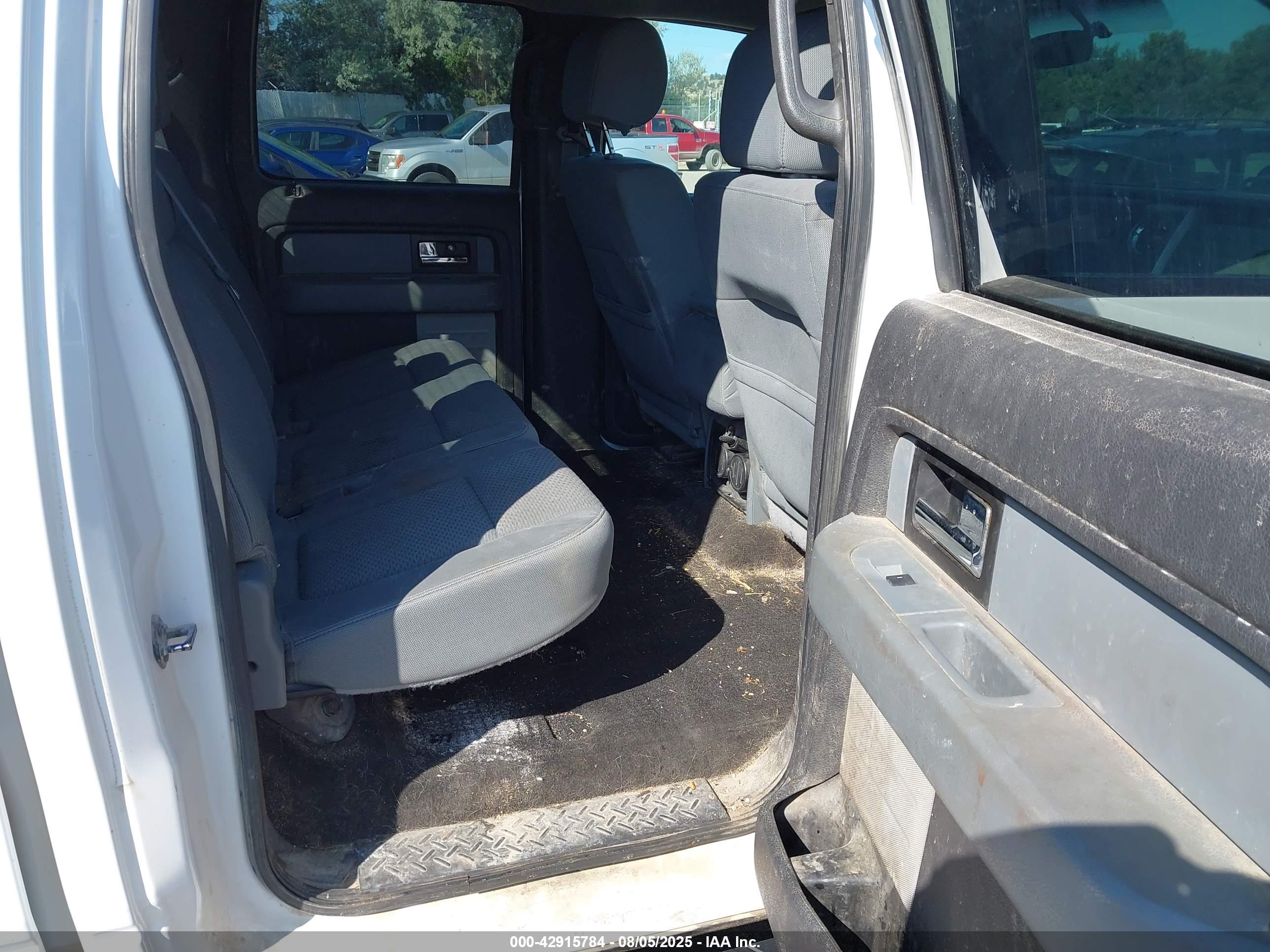 FORD F-150 image 8