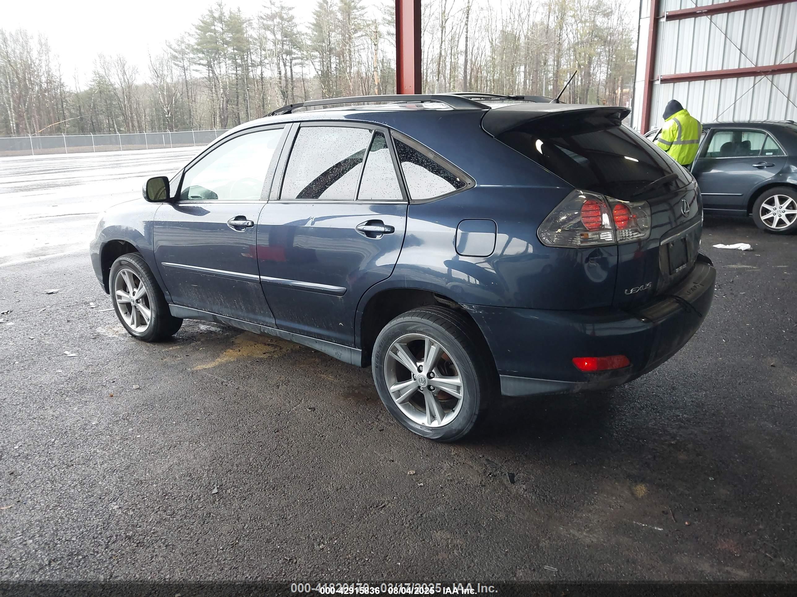 LEXUS RX image 3