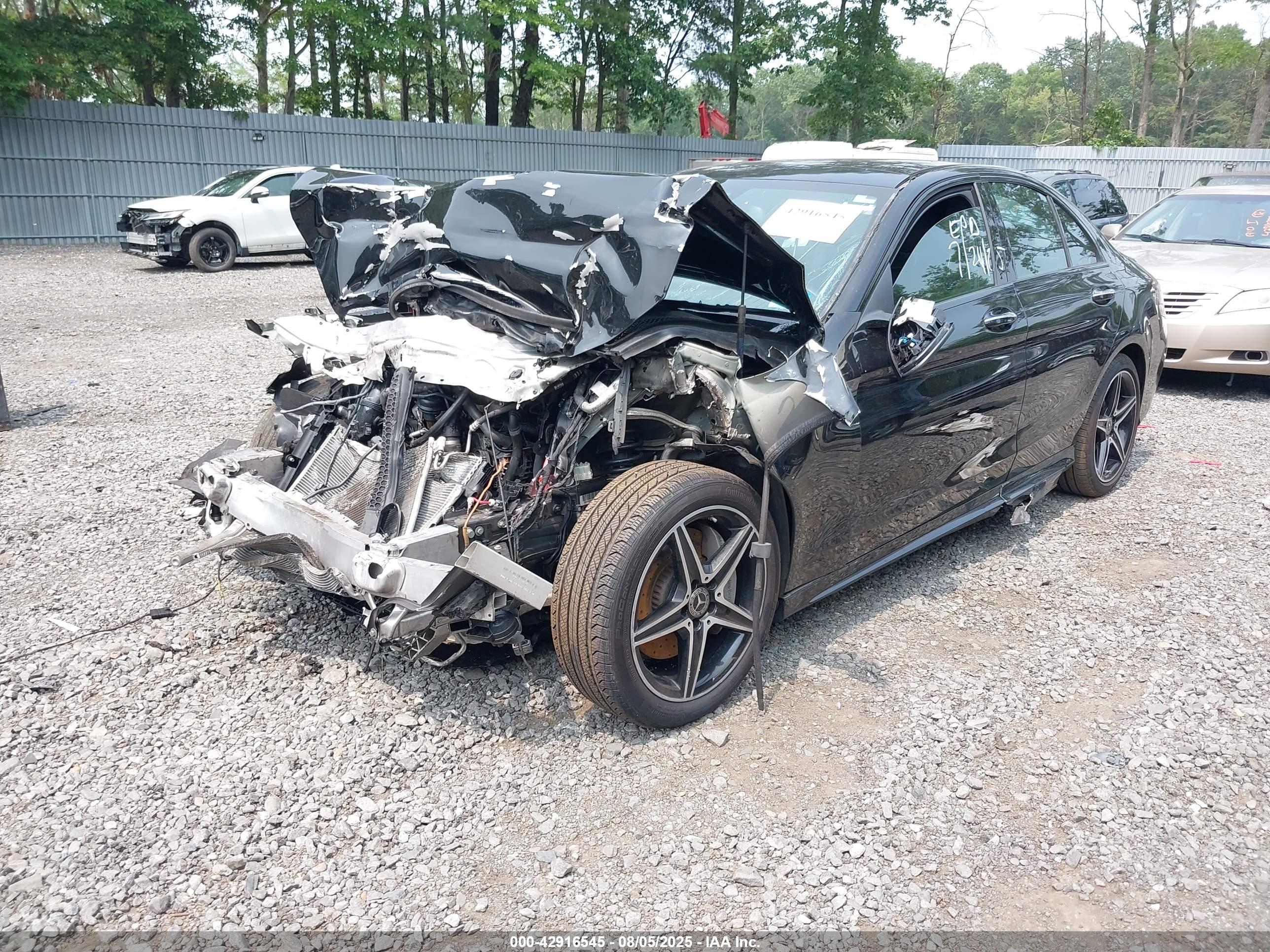 MERCEDES-BENZ C image 2