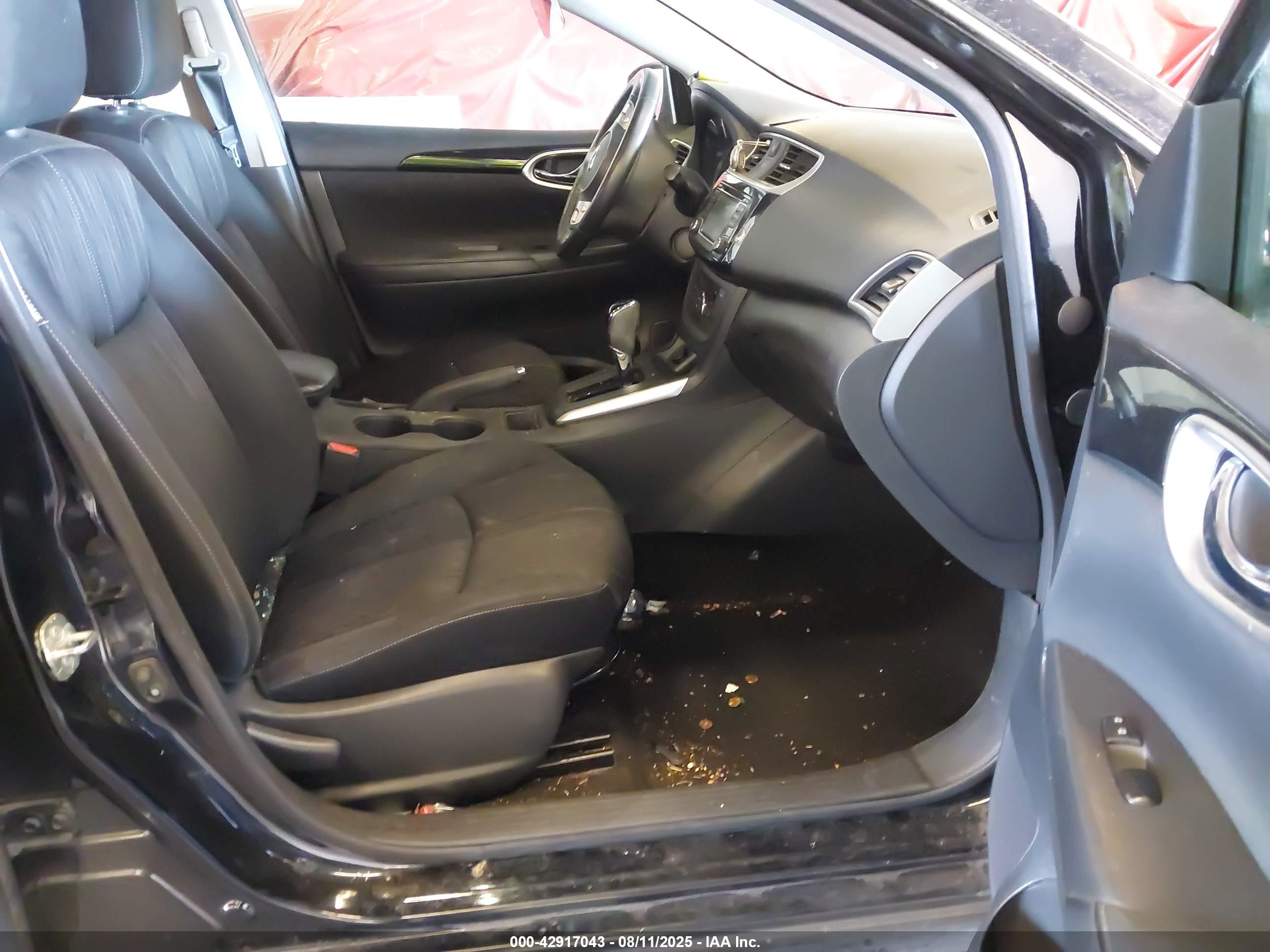 NISSAN SENTRA image 5