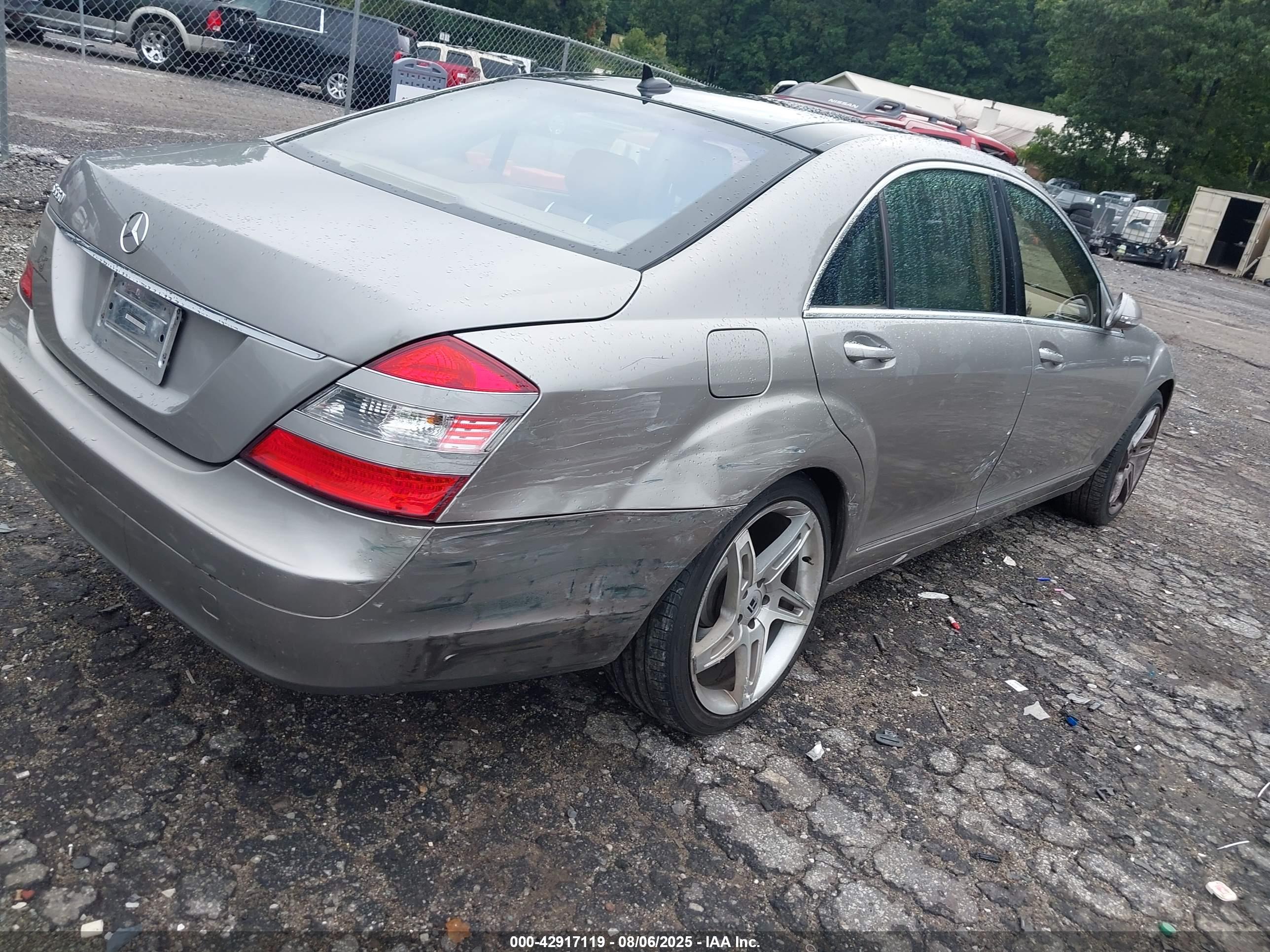 MERCEDES-BENZ S image 4