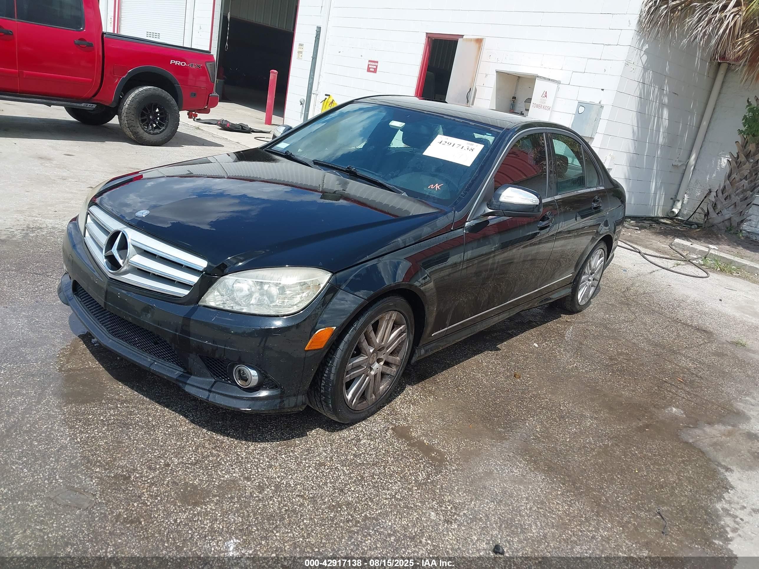 MERCEDES-BENZ C image 2