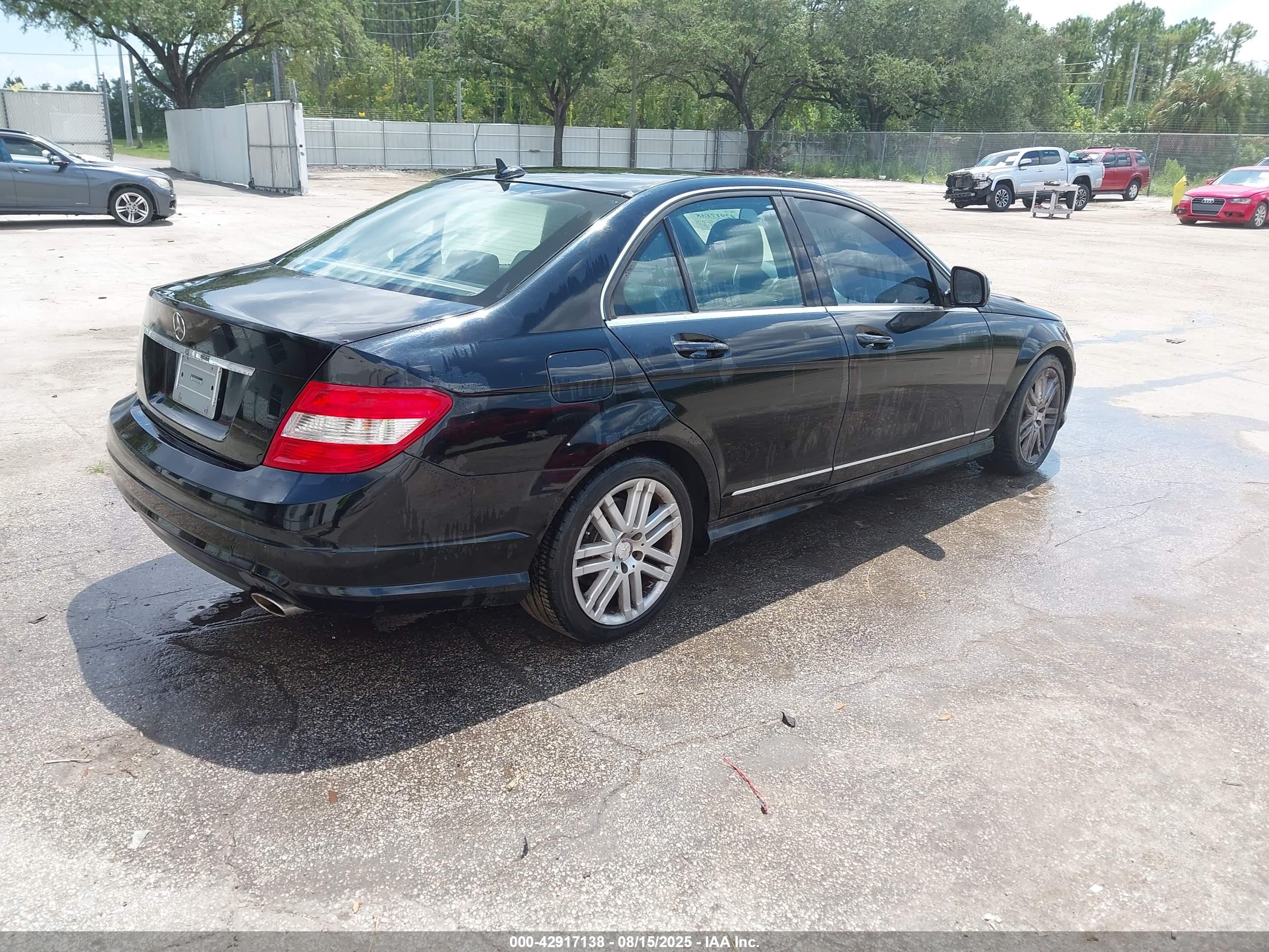 MERCEDES-BENZ C image 4