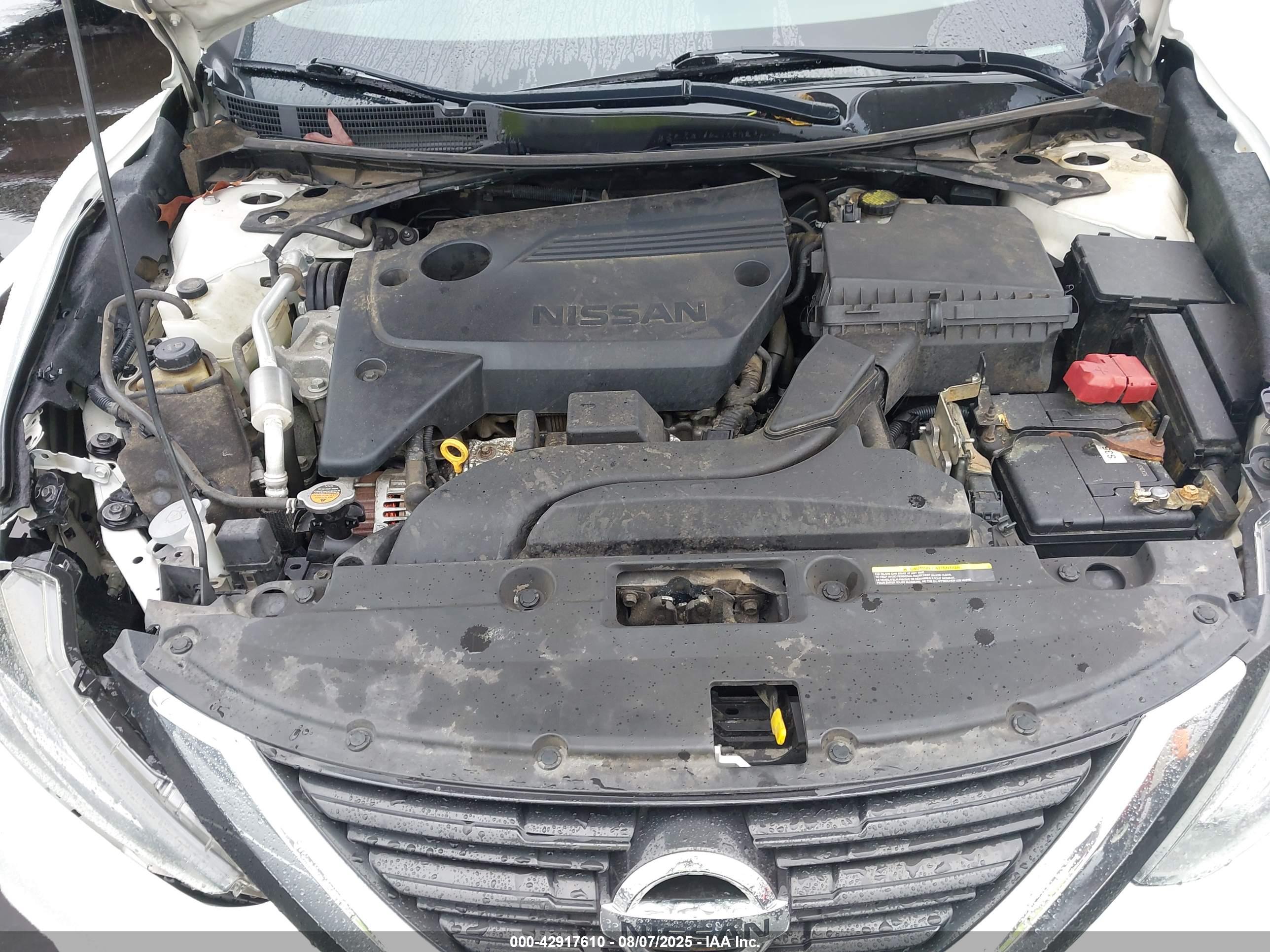 NISSAN ALTIMA image 10