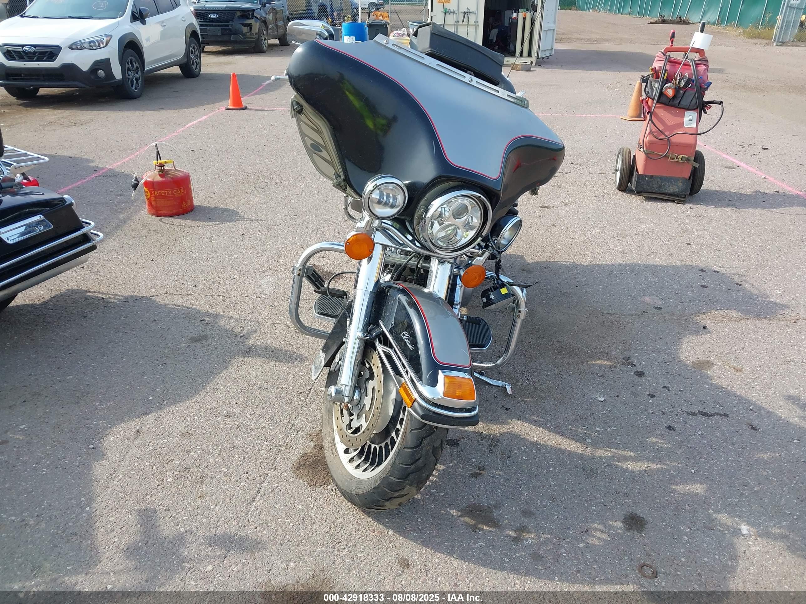 HARLEY-DAVIDSON FLHTC image 5